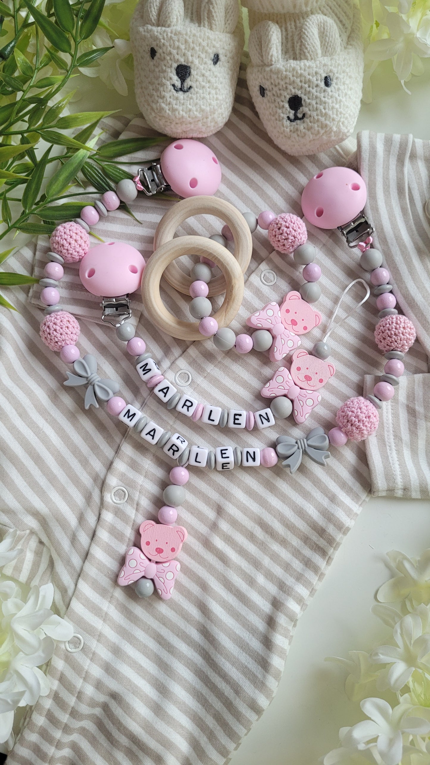 Kinderwagenkette & Schnullerkette mit Namen für Mädchen Schleife rosa Bärchen 3 tlg