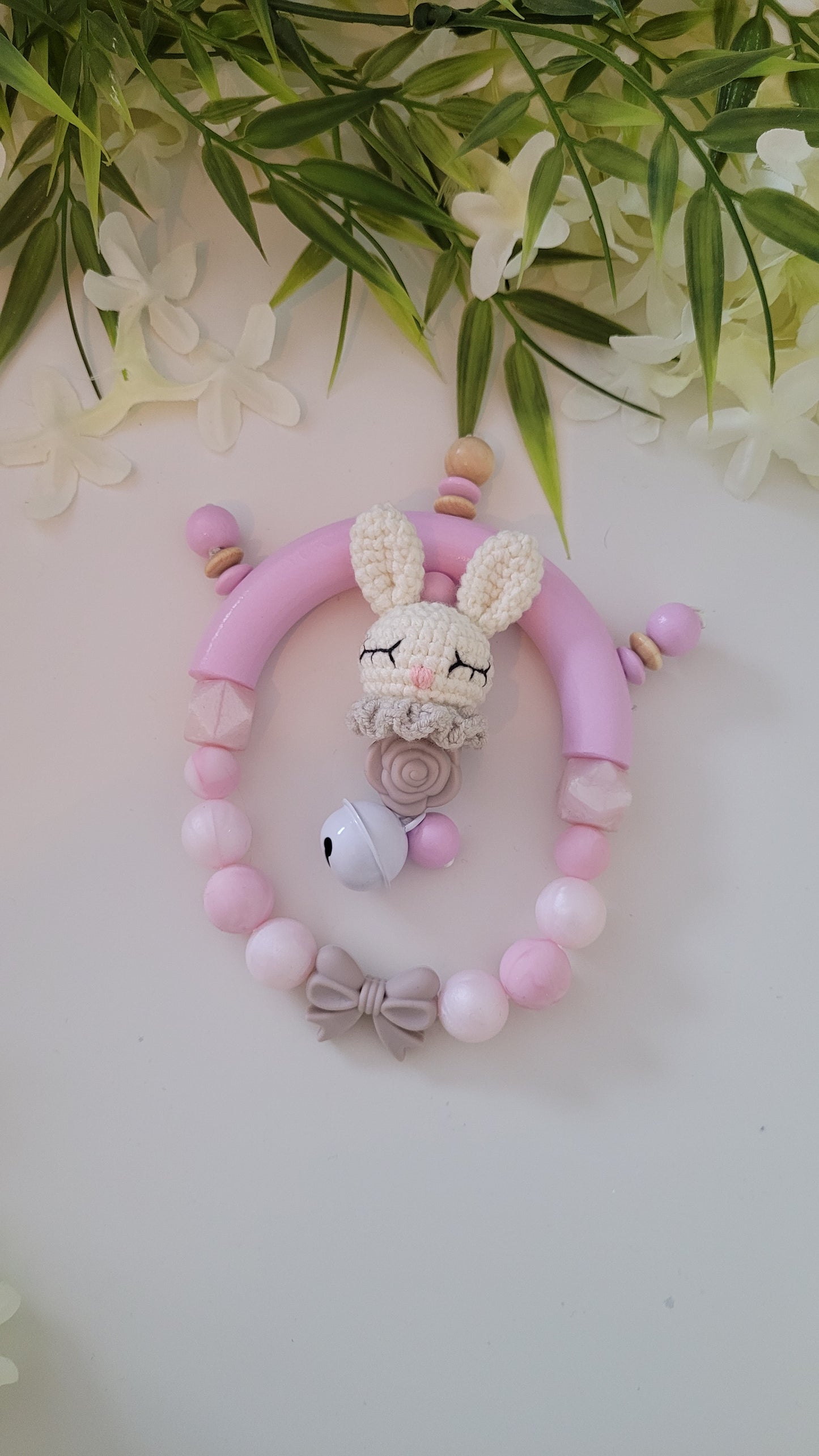 Motorik Greifring Häschen Perlmutt Schimmer graurosa