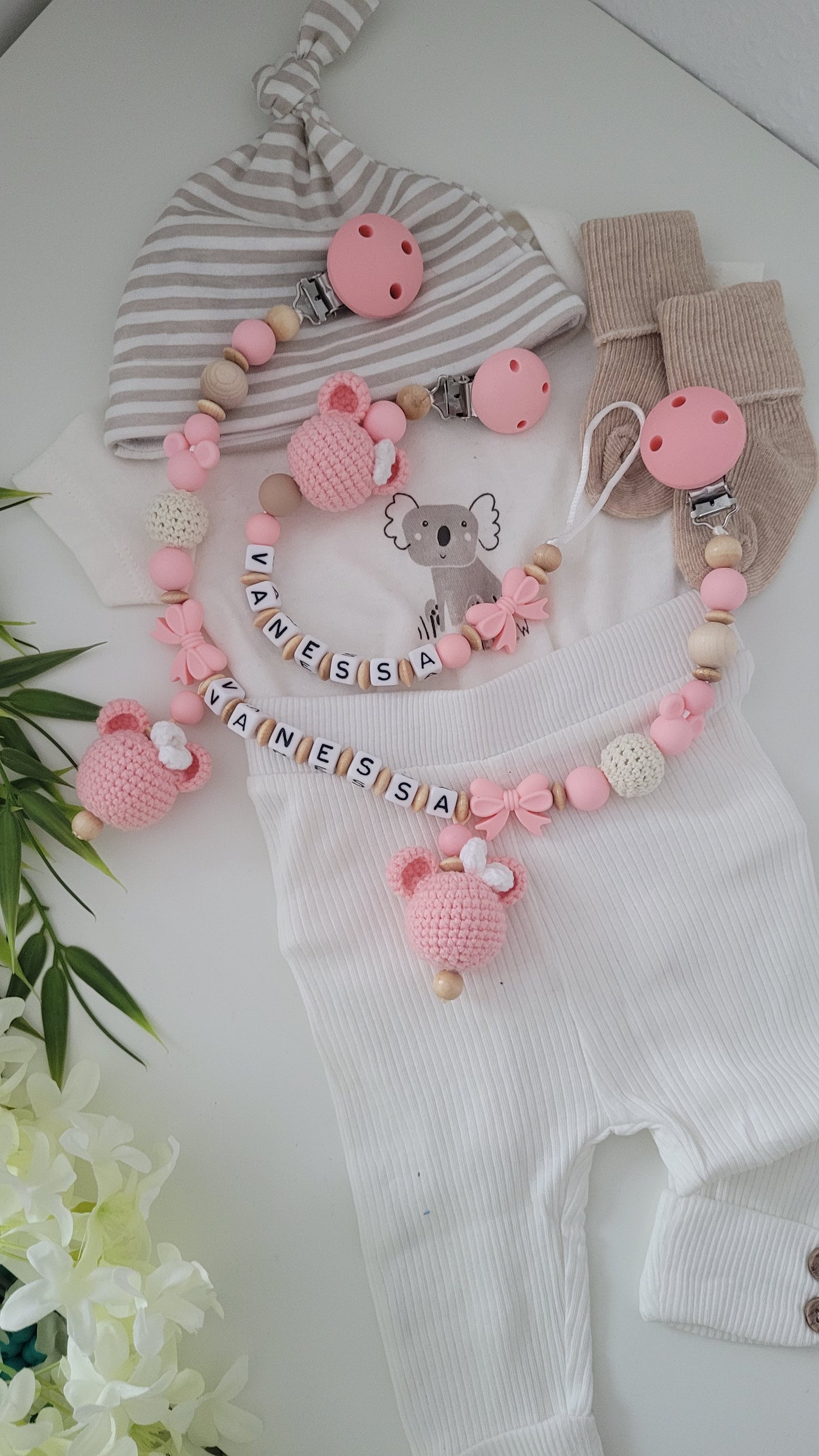 Kinderwagenkette & Schnullerkette Häkelmaus peach holz