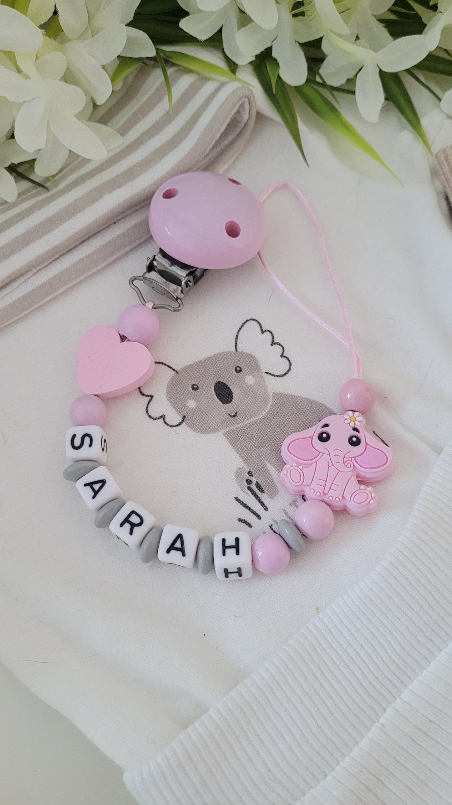 Schnullerkette mit Namen für Mädchen Elefant rosa grau