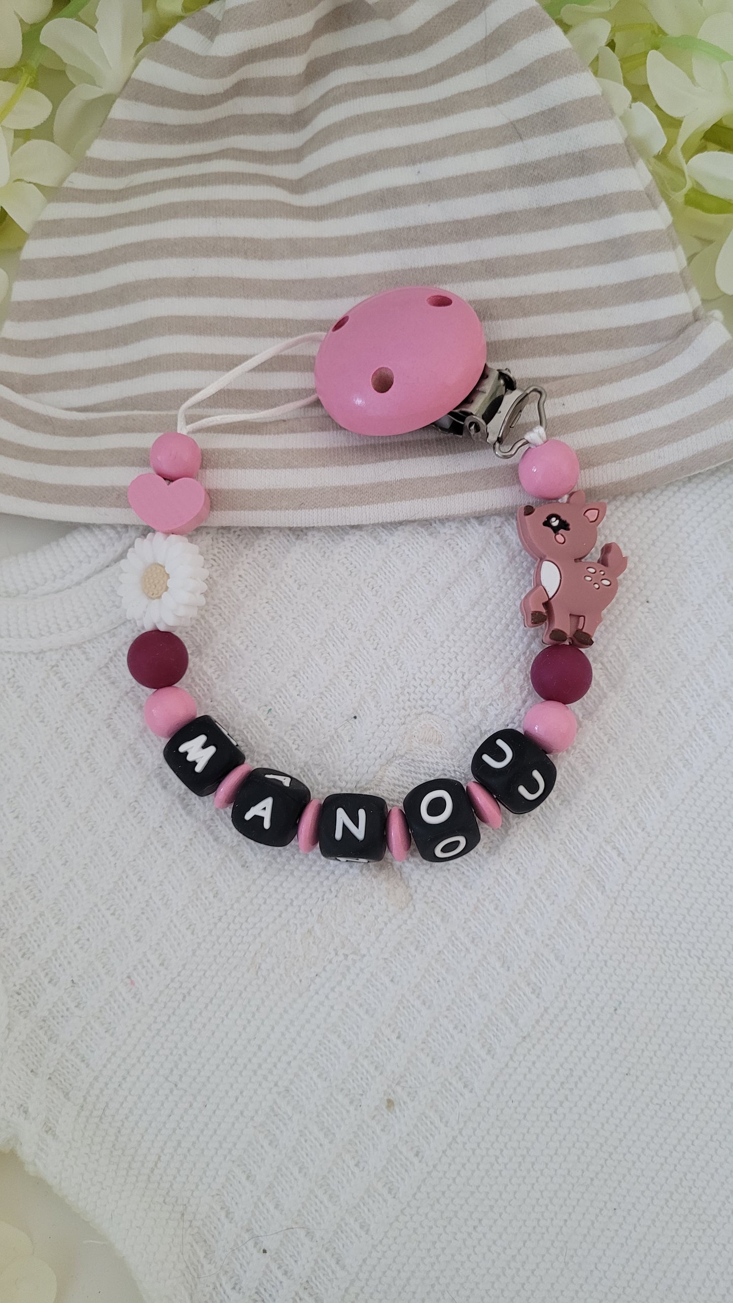 Schnullerkette rosa holz silikon mit Namen für Mädchen Blümchen Reh Holzclip babyrosa