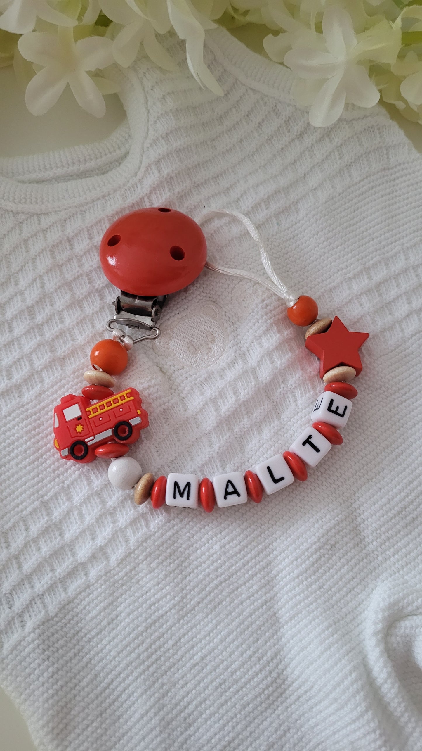 Schnullerkette mit namen Feuerwehr holzerlen babygeschenk