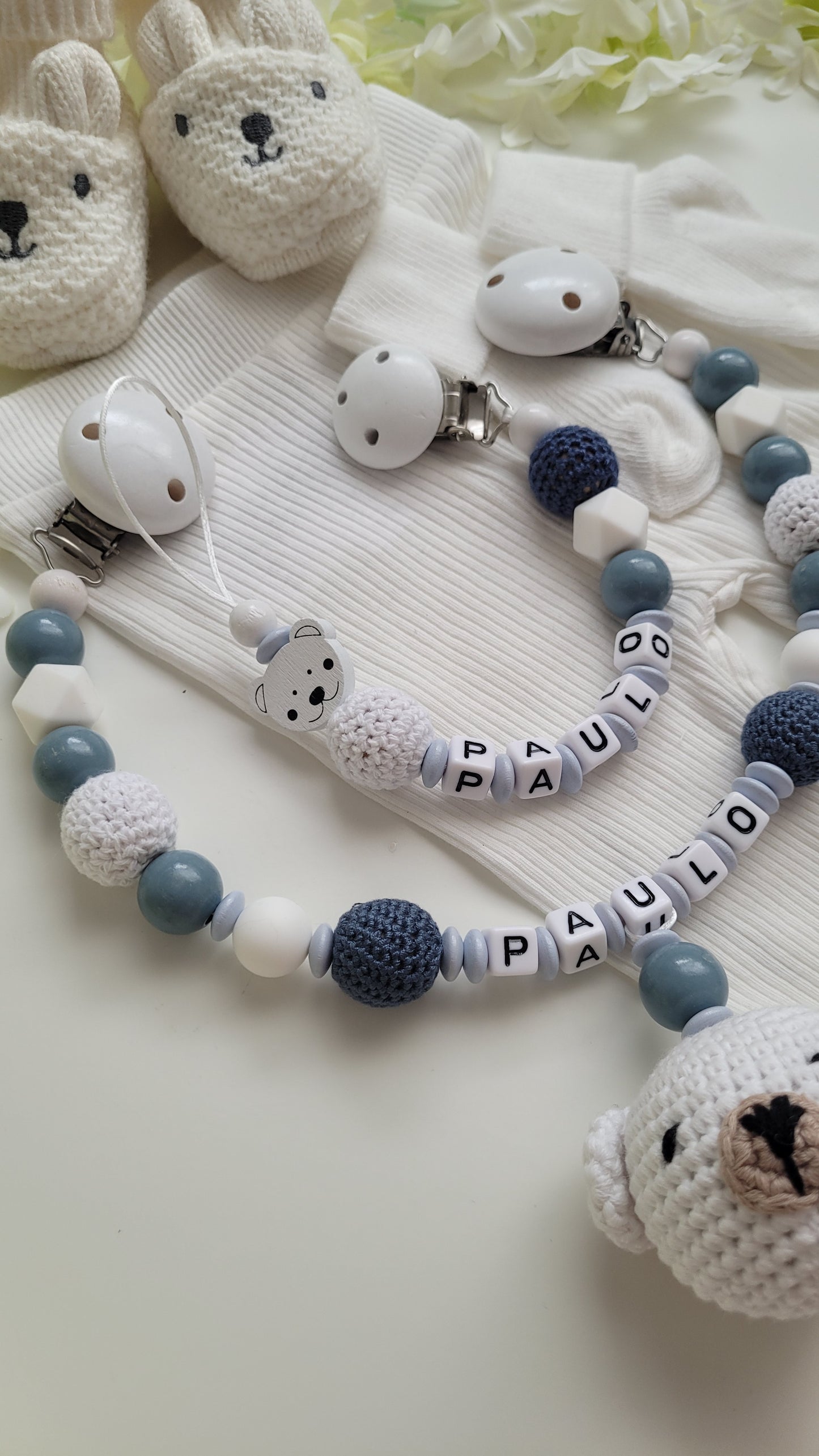 Kinderwagenkette & Schnullerkette mit Namen weiß rauchblau