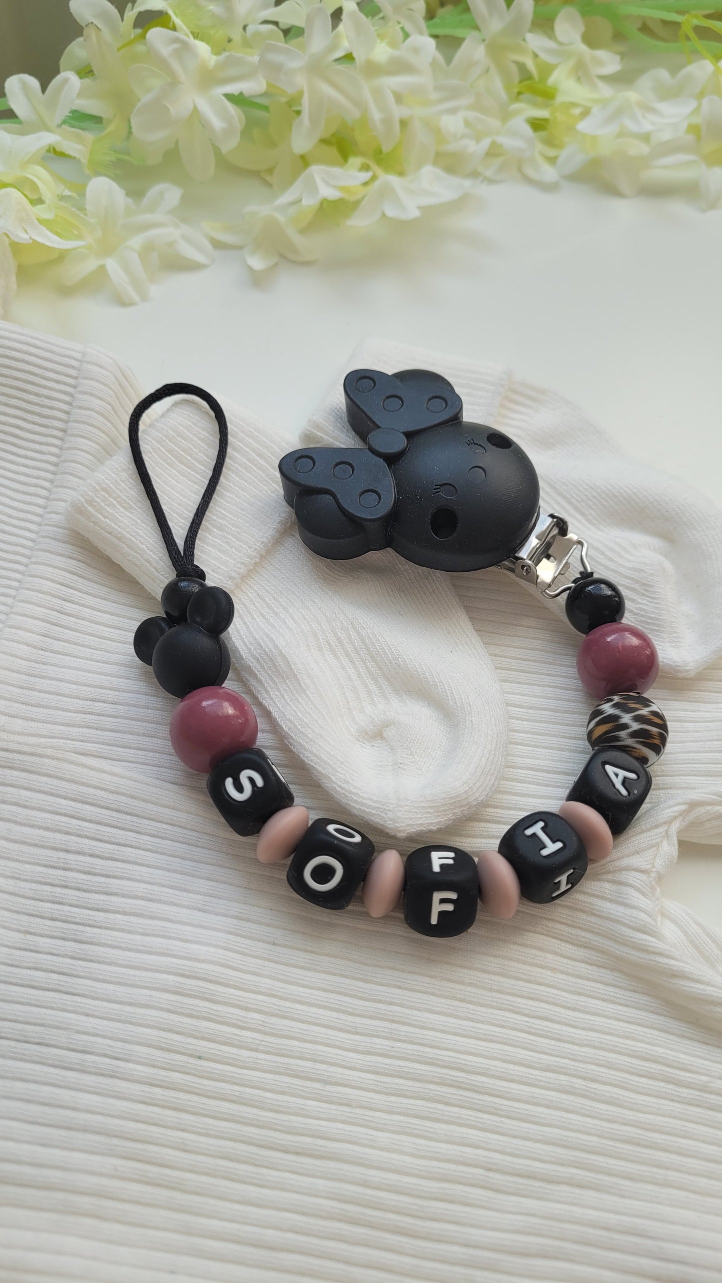 Kinderwagenkette & Schnullerkette mit Namen für Mädchen Minniemaus schwarz graurose