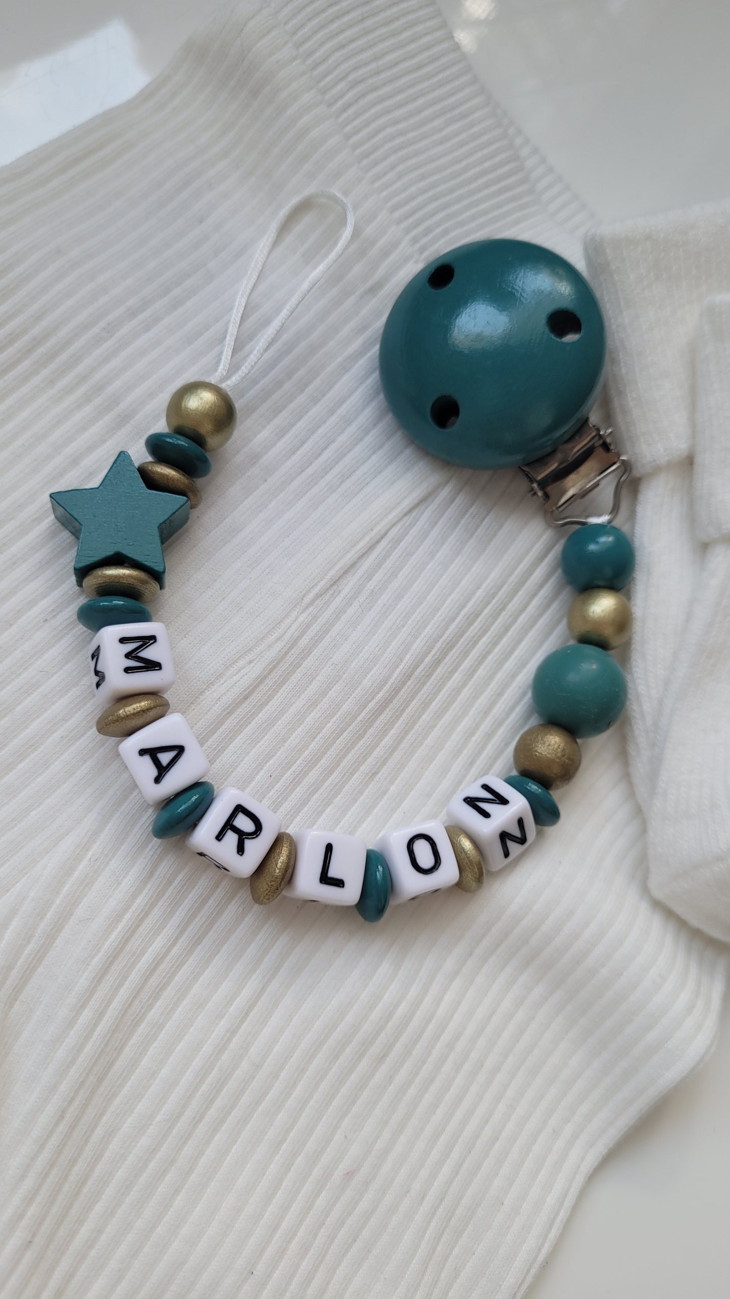 Schnullerkette mit Namen Sternchen petrol gold