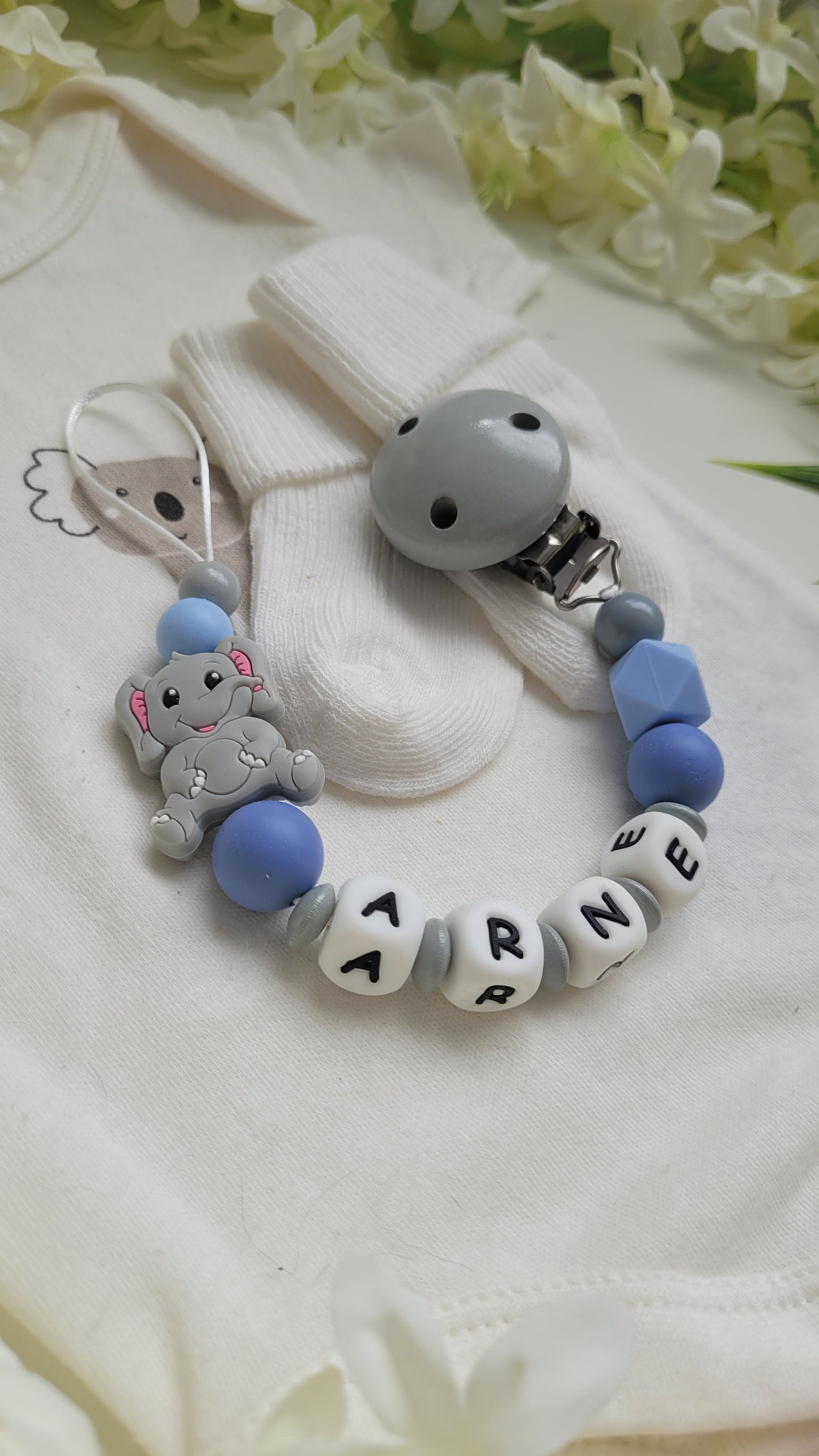 Schnullerkette mit Namen für Jungen Elefant blau