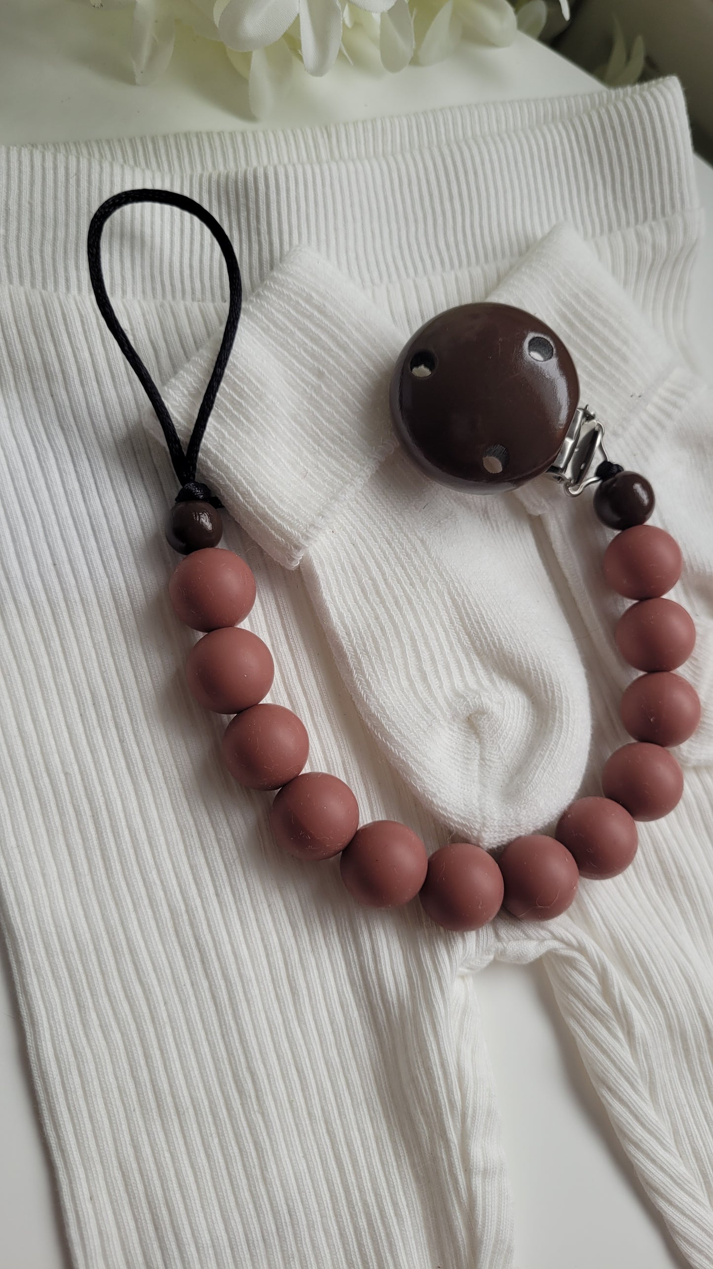 Schnullerkette Silikon Rehbraun