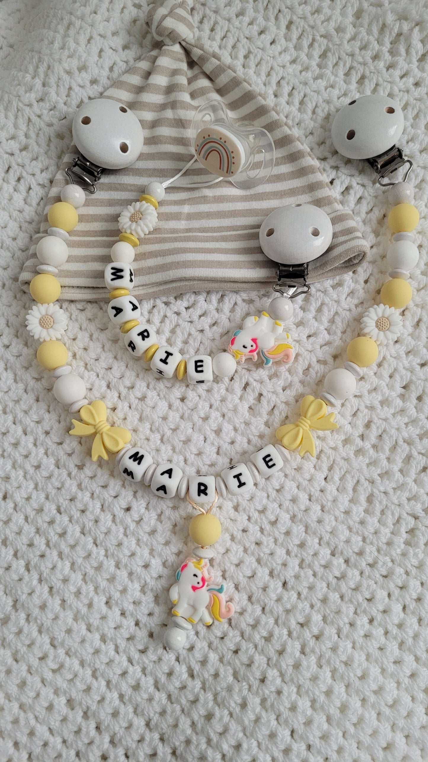 Kinderwagenkette & Schnullerkette *Einhorn* weiss gelb