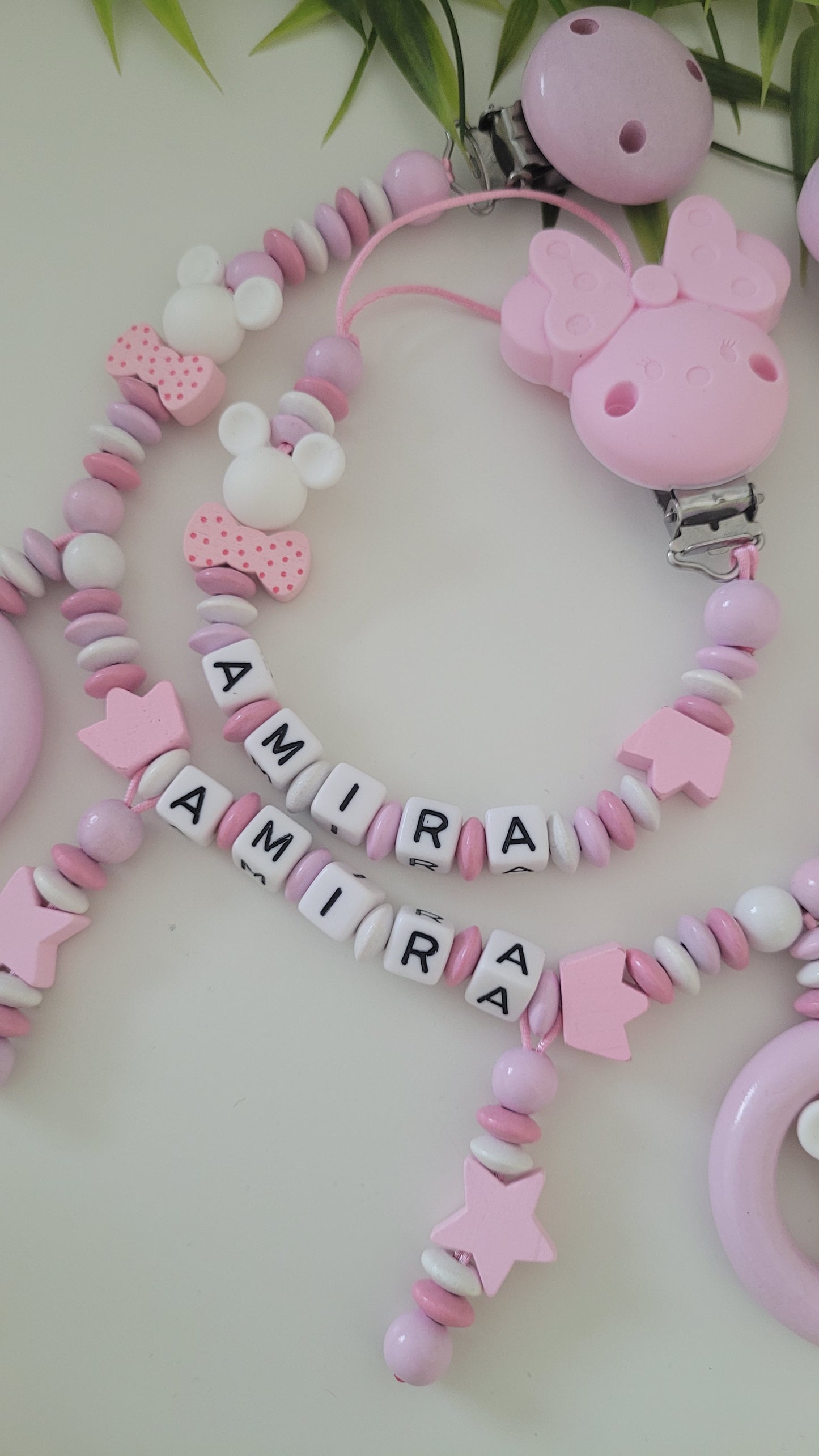 Kinderwagenkette & Schnullerkette Prinzessin Minnie mit Namen für Mädchen