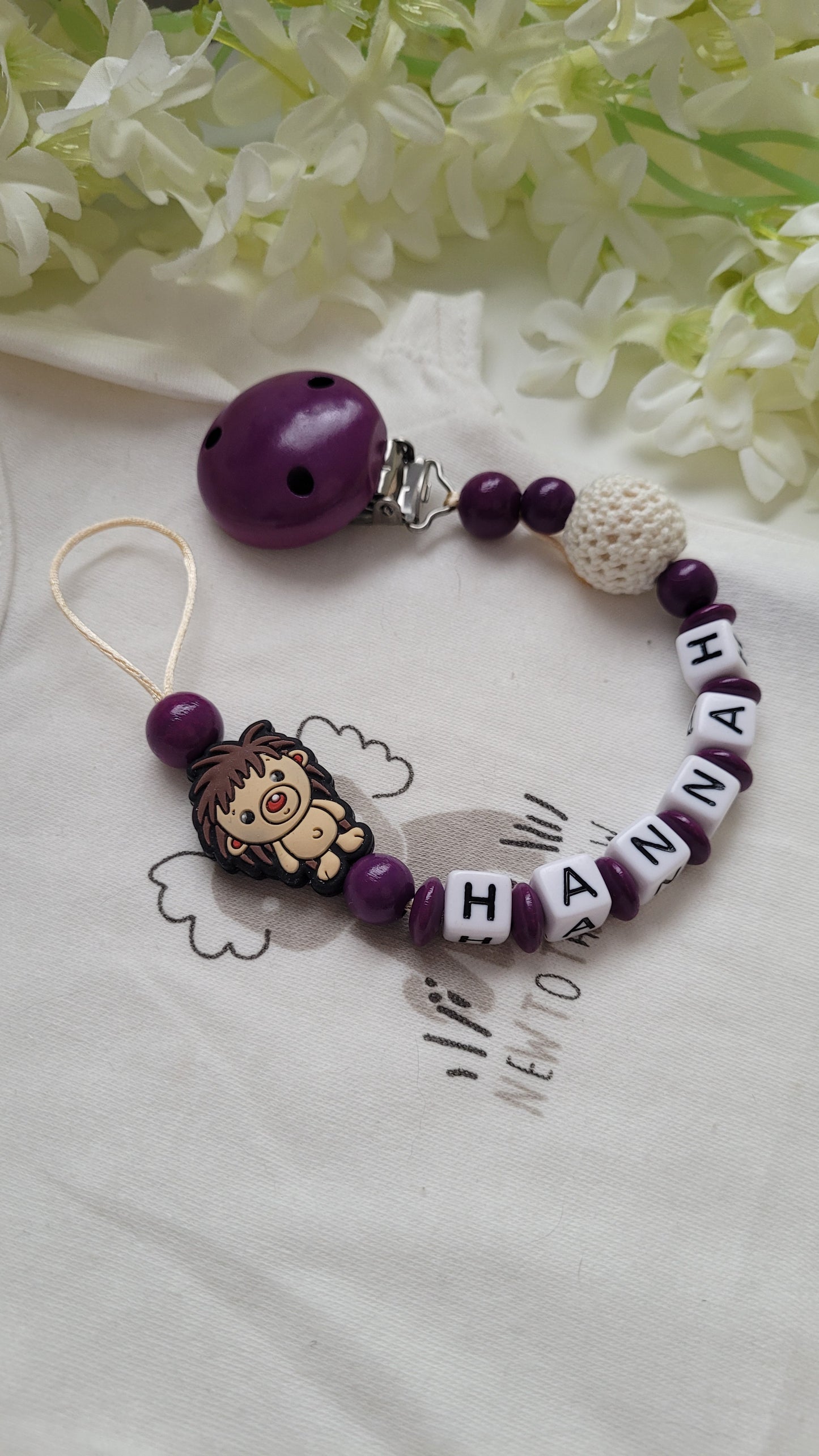 Schnullerkette mit Namen Igel pflaume