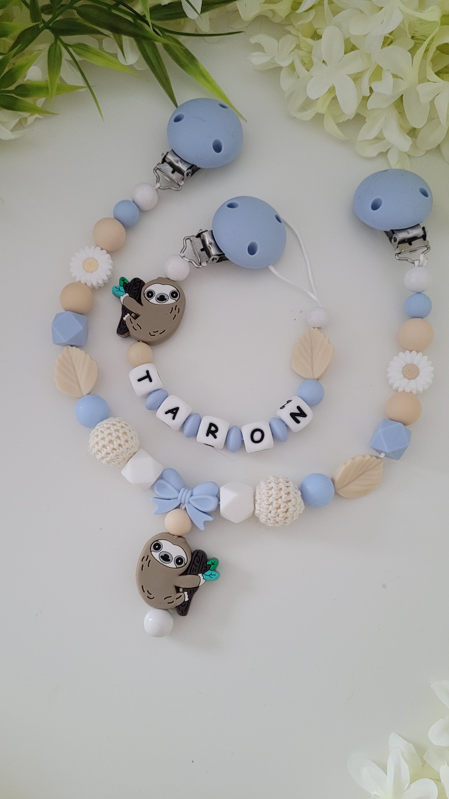 Kinderwagenkette & Schnullerkette *Faultier* blau beige