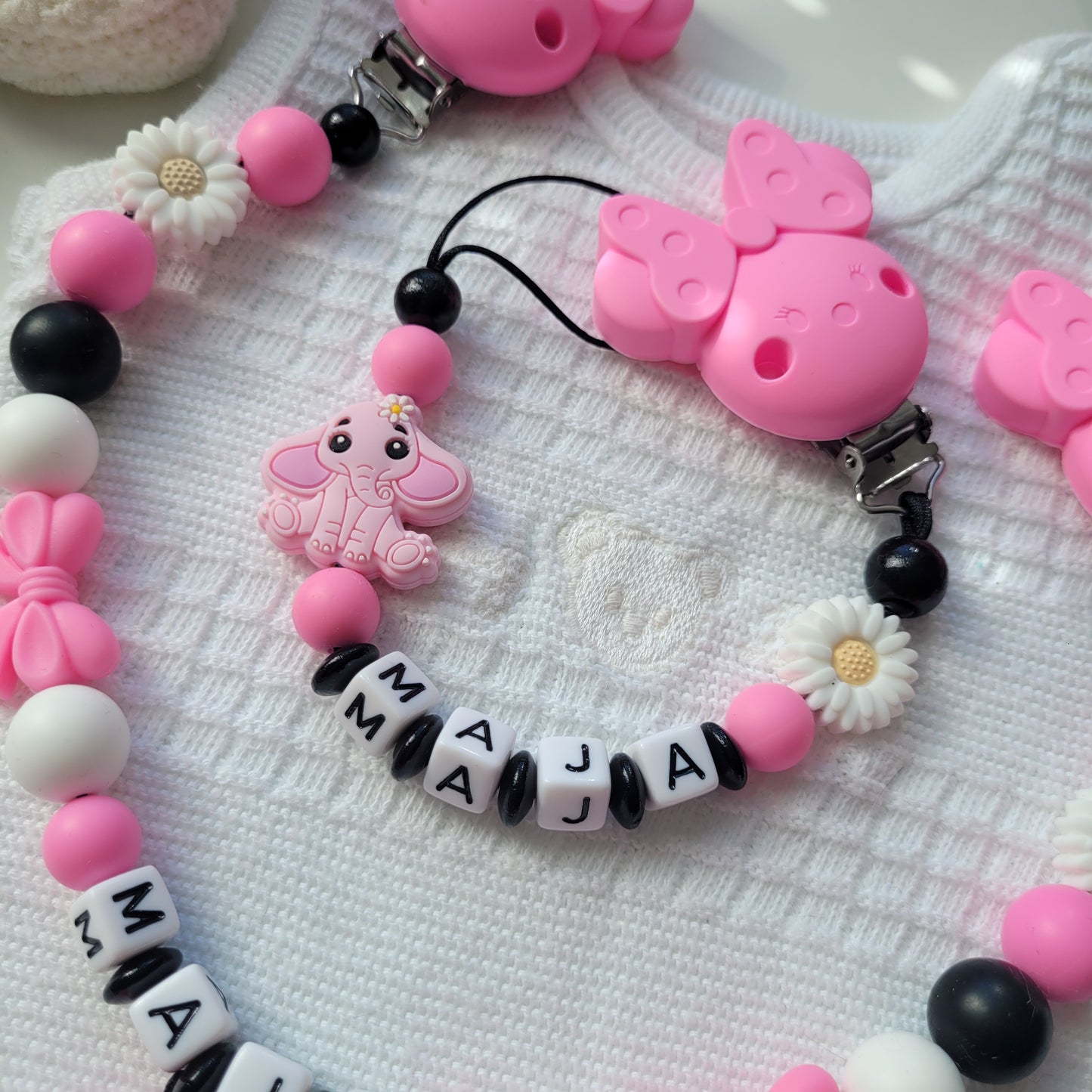 Kinderwagenkette & Schnullerkette mit Namen für Mädchen Elefant pink schwarz