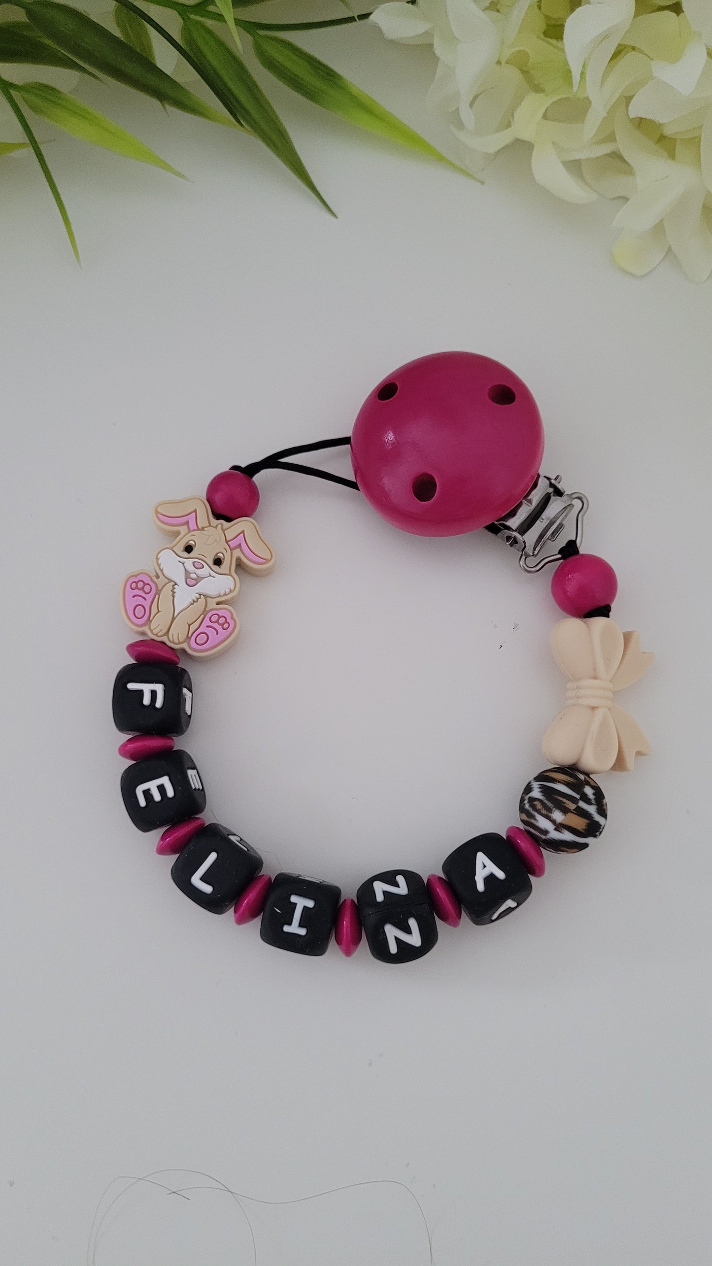 Schnullerkette *Hase* pink schwarz leo