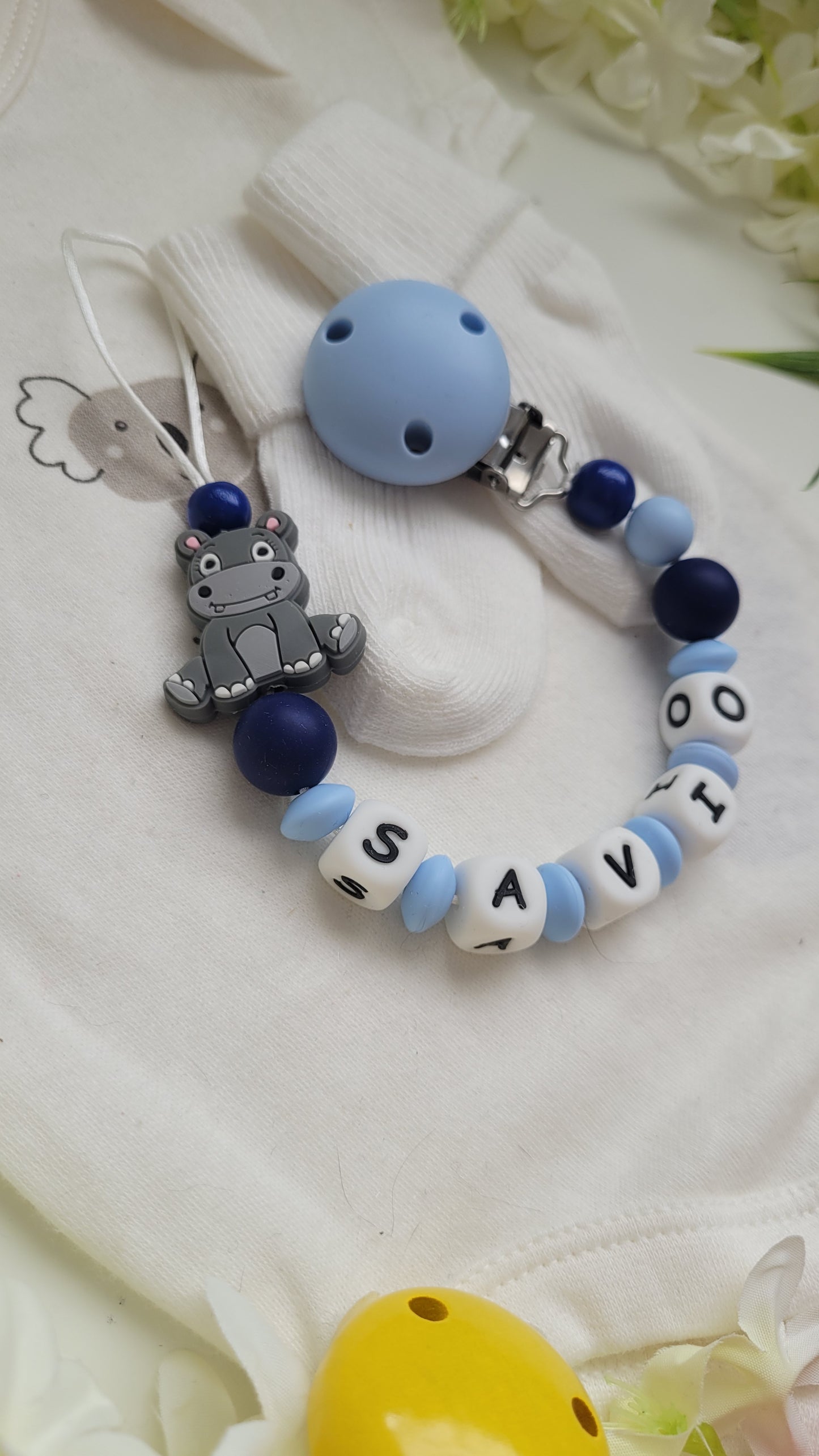 Schnullerkette mit Namen für Jungen Nilpferd blau dunkelblau
