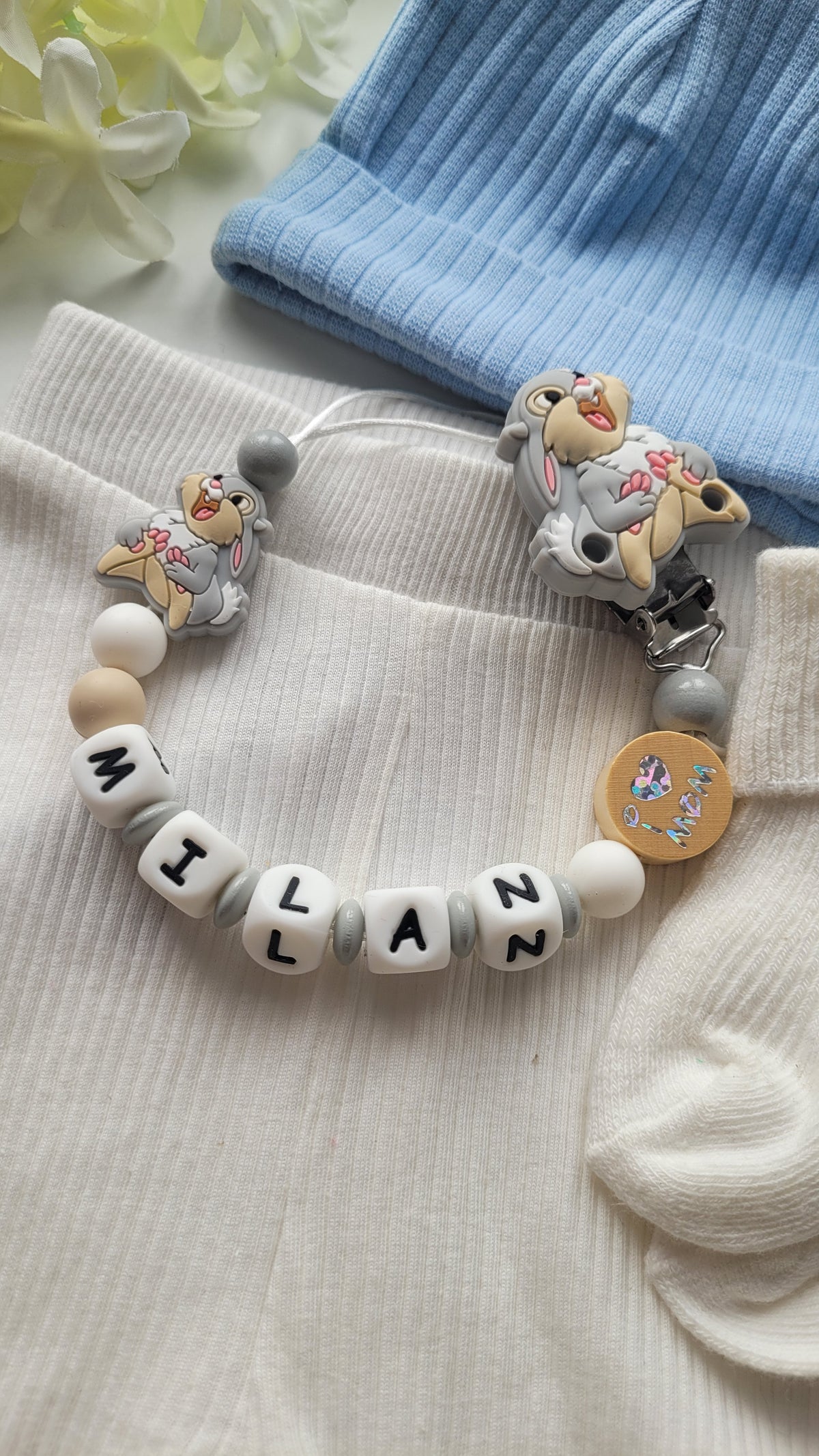 Kinderwagenkette & Schnullerkette Set mit Namen Hase Wendeperle i love Mom und Dad weiß grau beige Holz Silikon | personalisiert