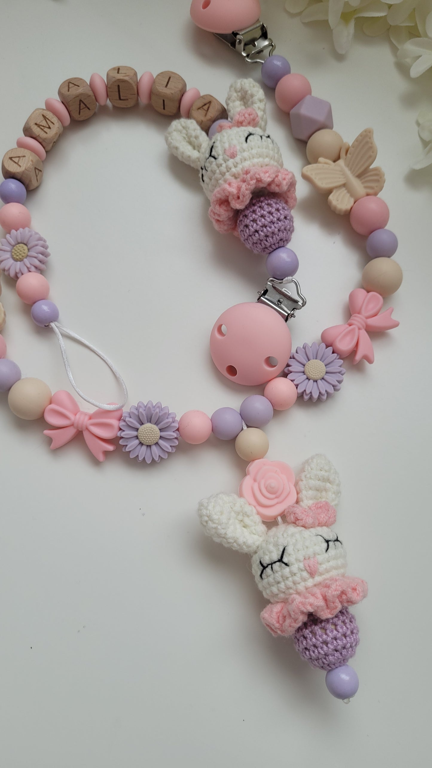 Kinderwagenkette & Schnullerkette mit Namen *Hase* apricot flieder