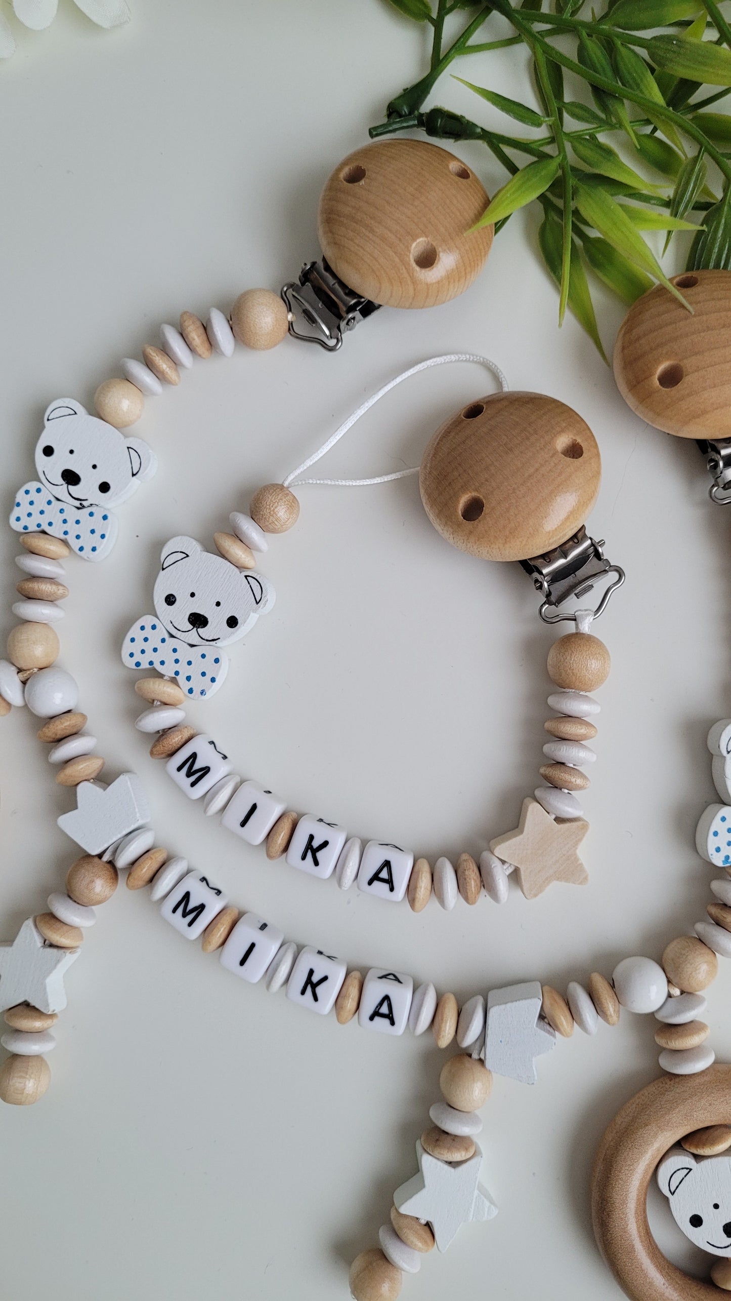 Kinderwagenkette & Schnullerkette mit Namen Teddy Spielringe