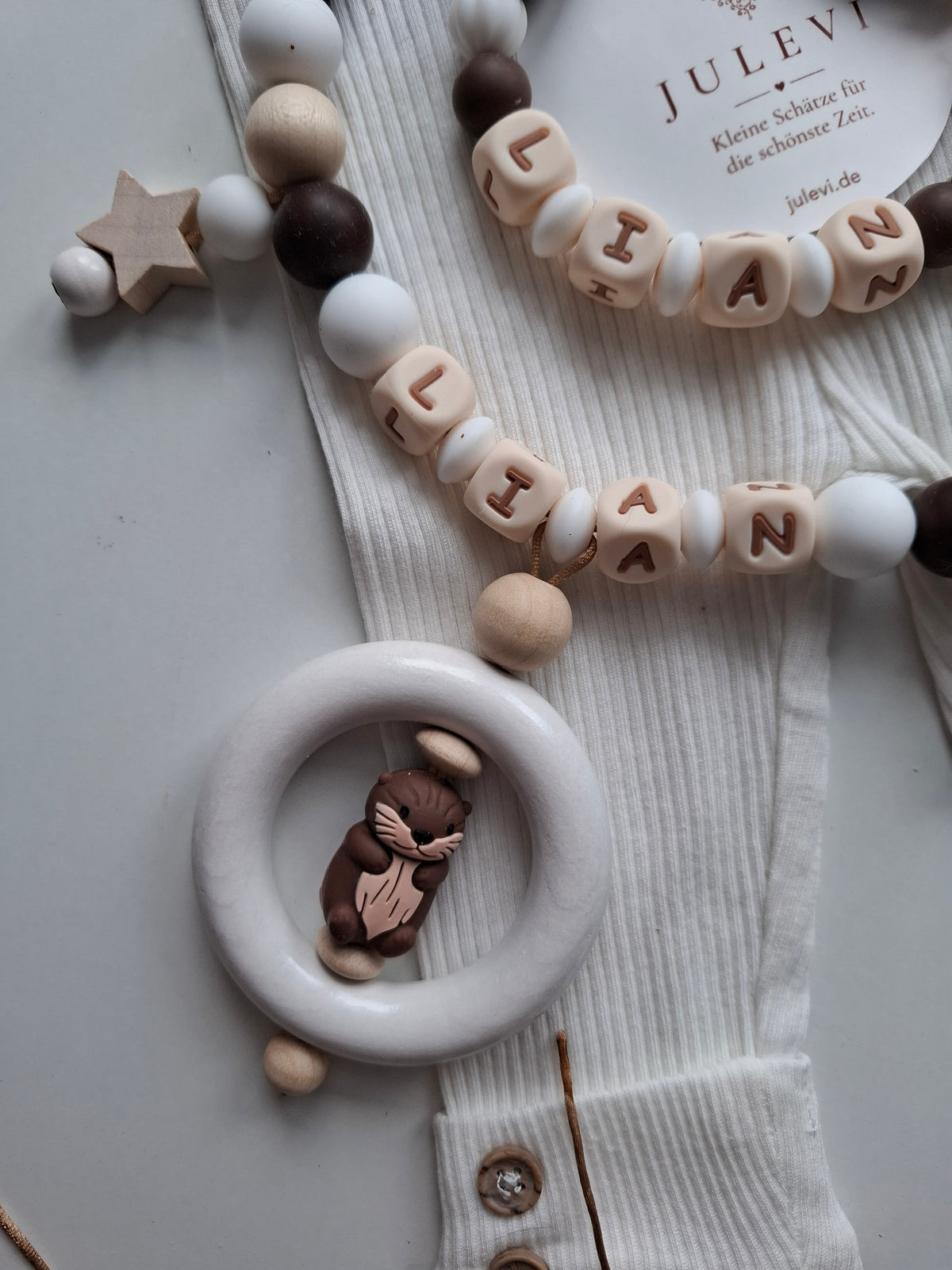 Kinderwagenkette & Schnullerkette Set mit Namen Otter weiß braun Holz | personalisiert