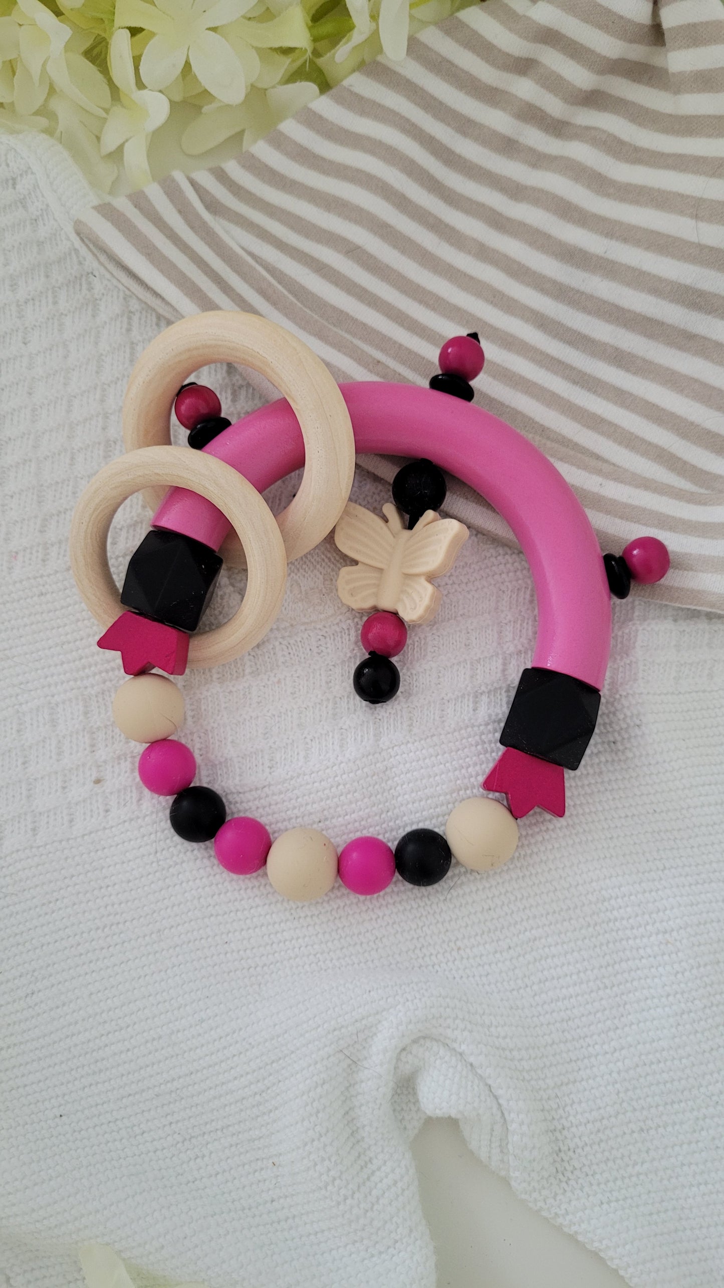 Motorik Greifring * Schmetterling* beige weinrot