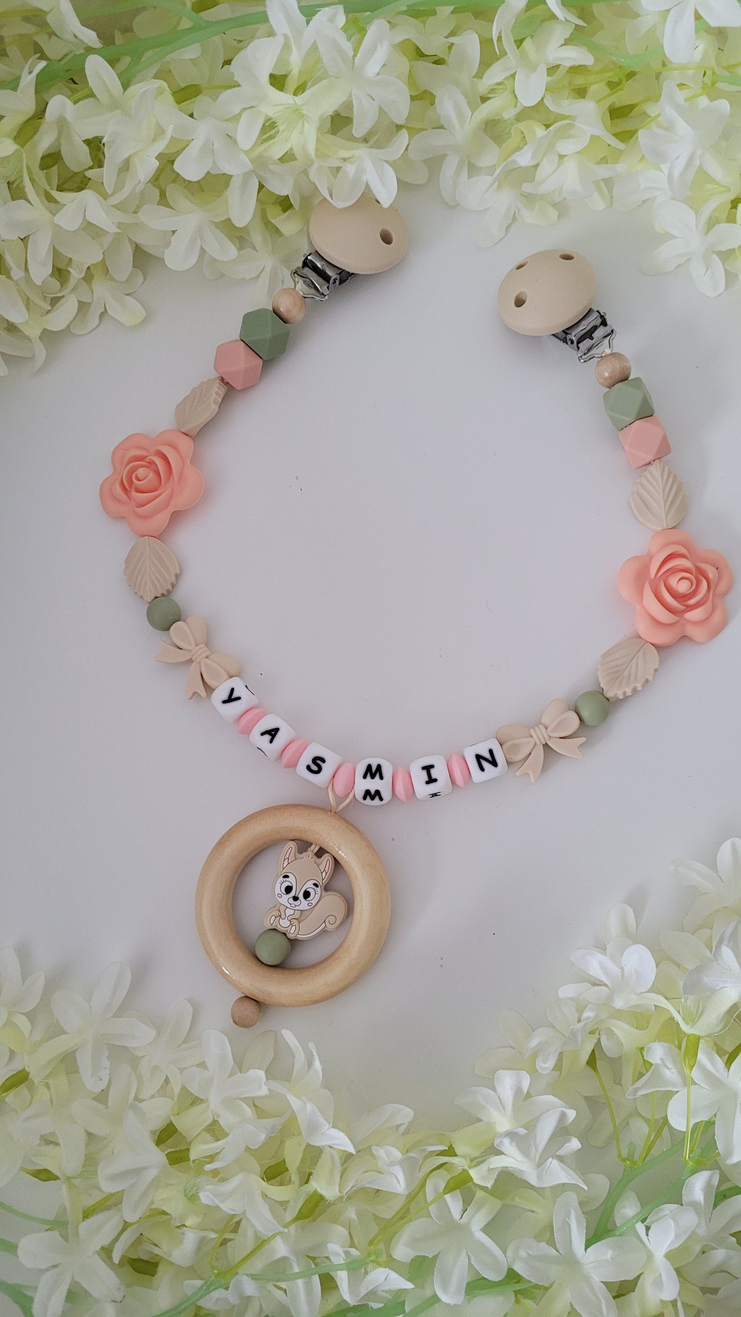 Kinderwagenkette & Schnullerkette *Eichhörnchen* apricot