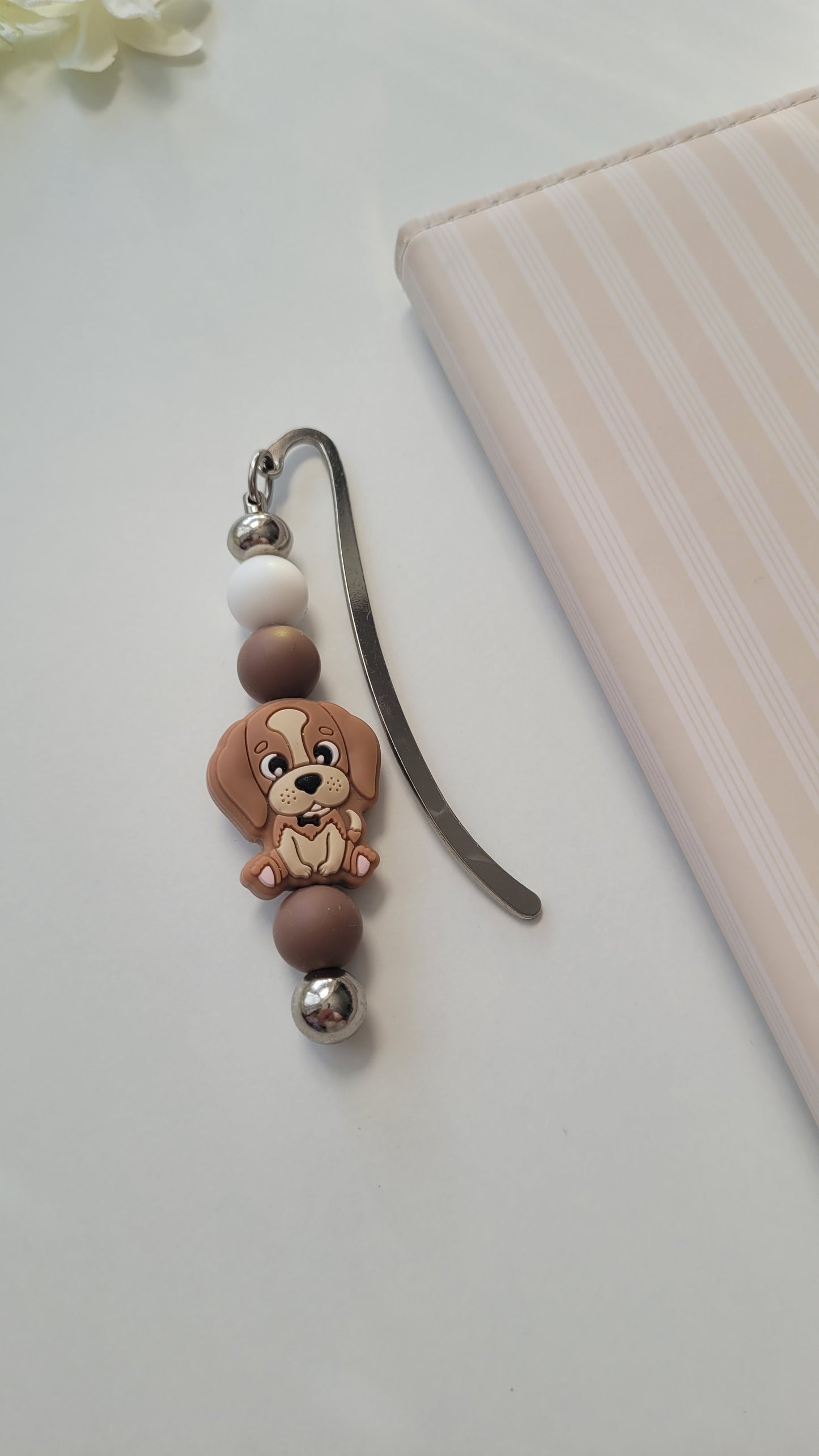 Lesezeichen Hund beige braun