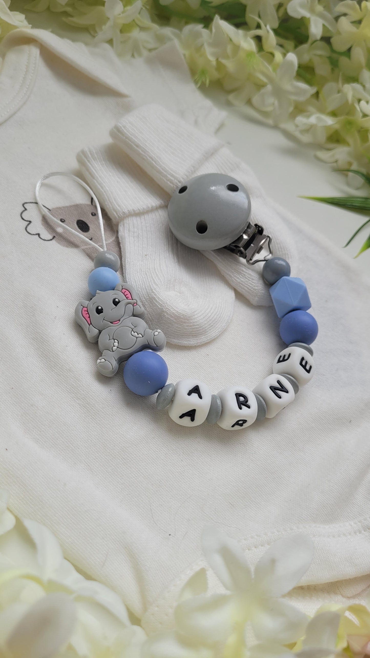 Schnullerkette mit Namen für Jungen Elefant blau