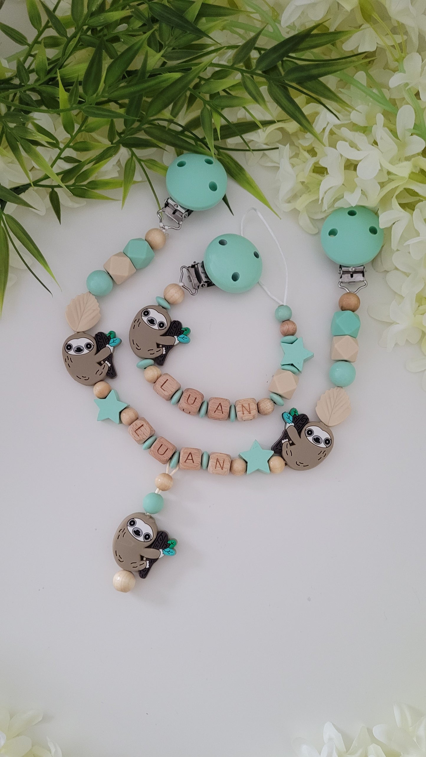 Kinderwagenkette & Schnullerkette *Faultier* mint