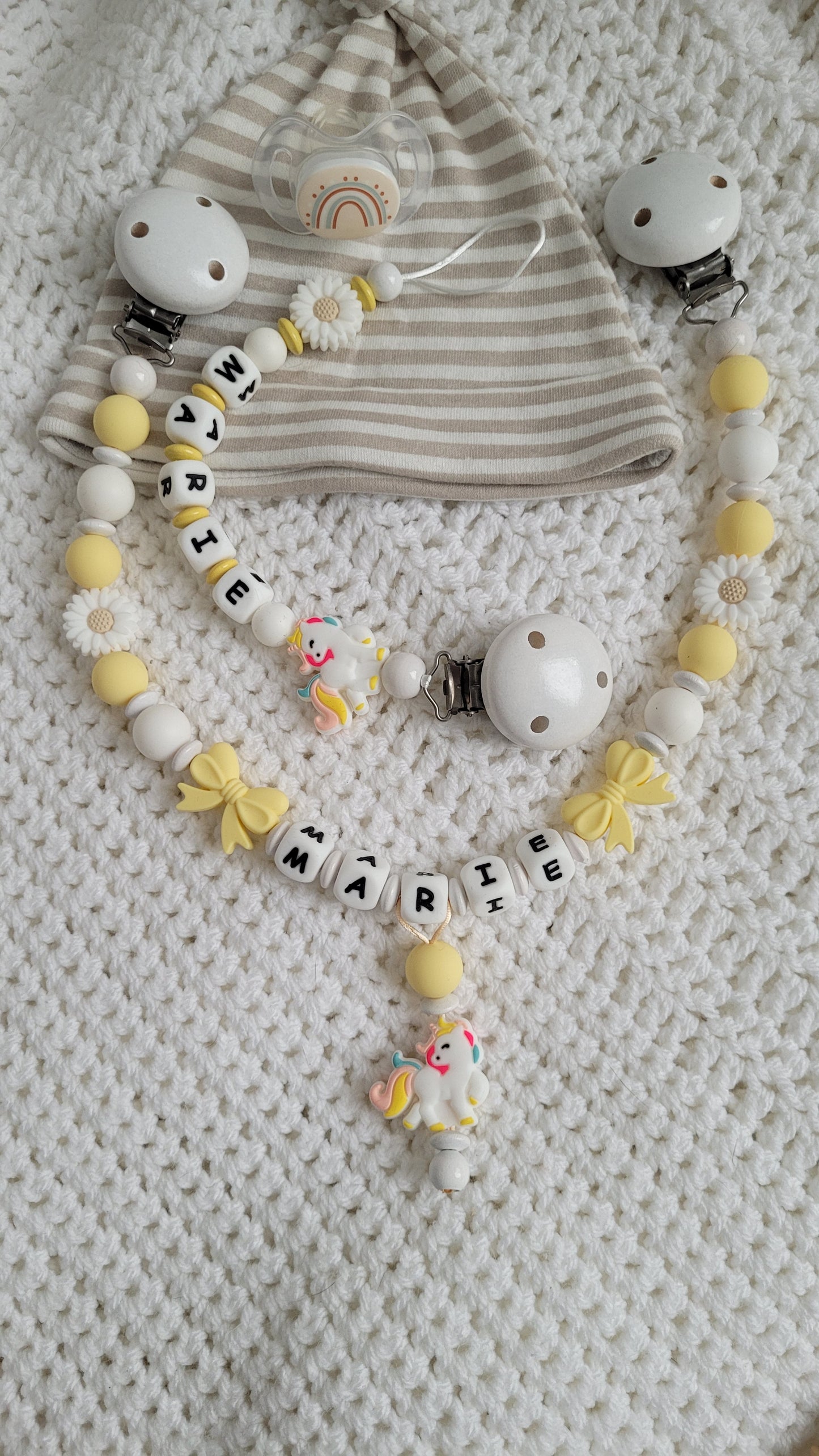 Kinderwagenkette & Schnullerkette *Einhorn* weiss gelb