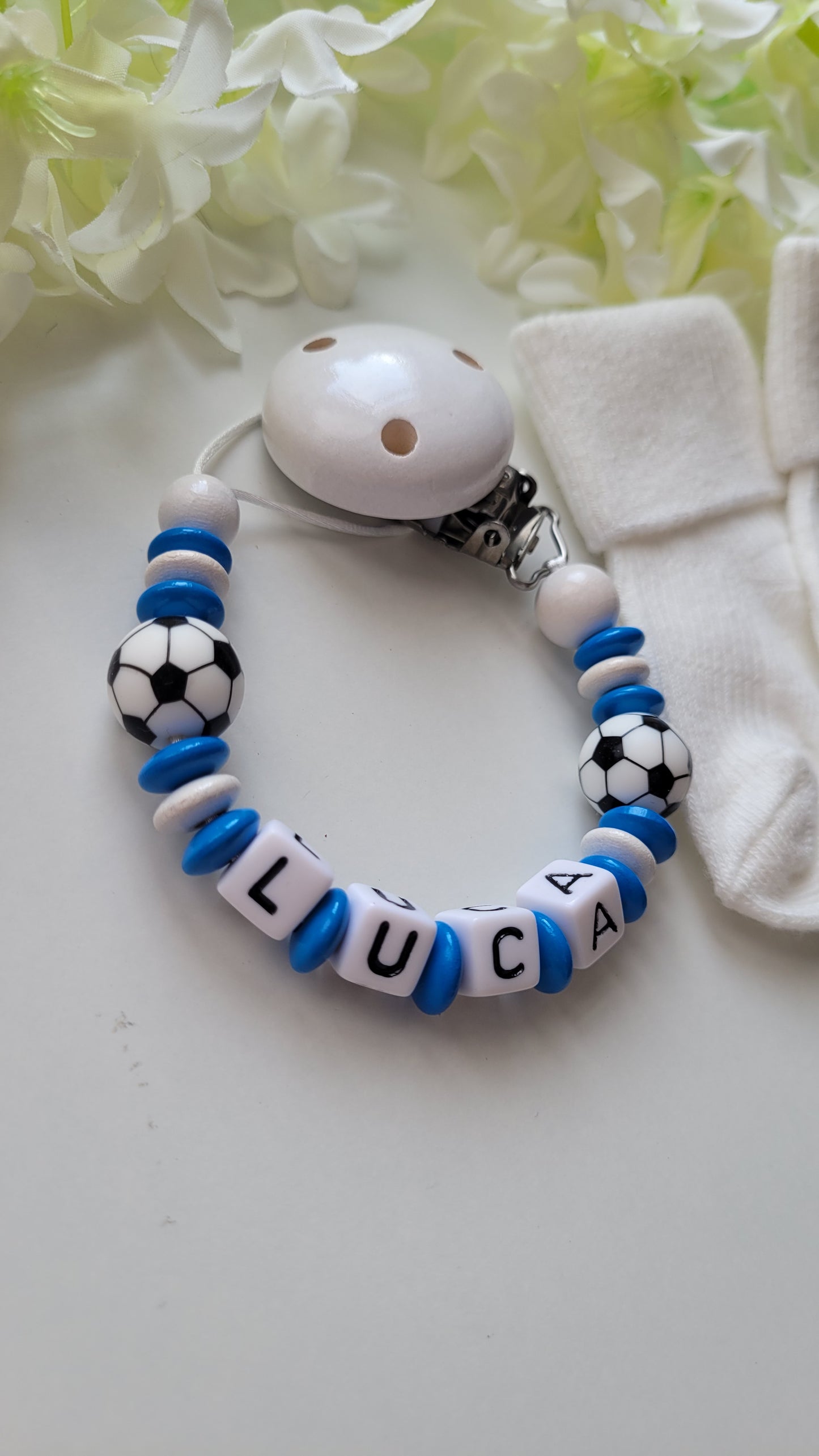 Schnullerkette mit Namen für Jungen Fussball blau weiss