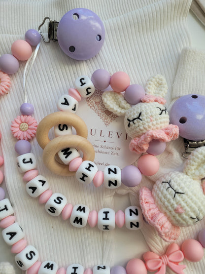 3er-Set mit Namen – Hase gehäkelt, Blumen & Schleifen aus Silikon peach flieder