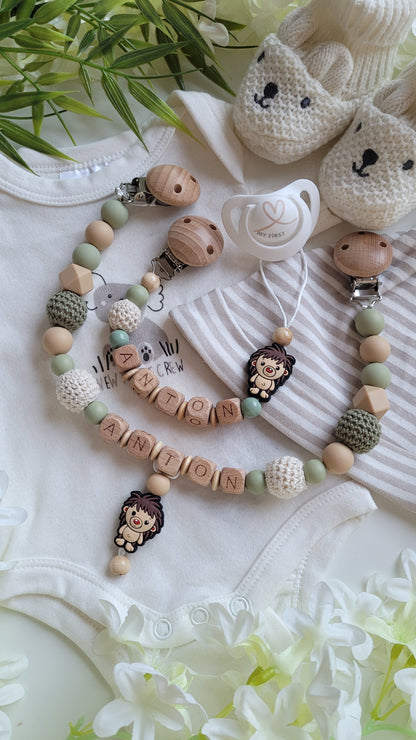 Neue Kollektion Kinderwagenkette & Schnullerkette mit Namen für Mädchen & Jungen graugrün