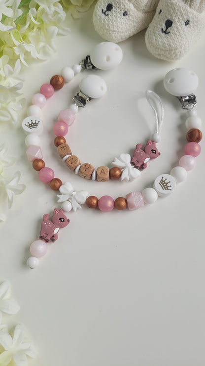 Kinderwagenkette & Schnullerkette mit Namen Mädchen Rehe Rosa Perlmutt Kupfer