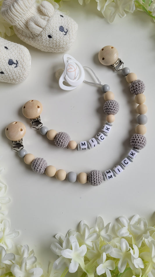Kinderwagenkette & Schnullerkette mit Namen grau beige