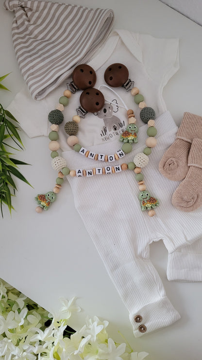 Kinderwagenkette & Schnullerkette mit Namen Schildkröte