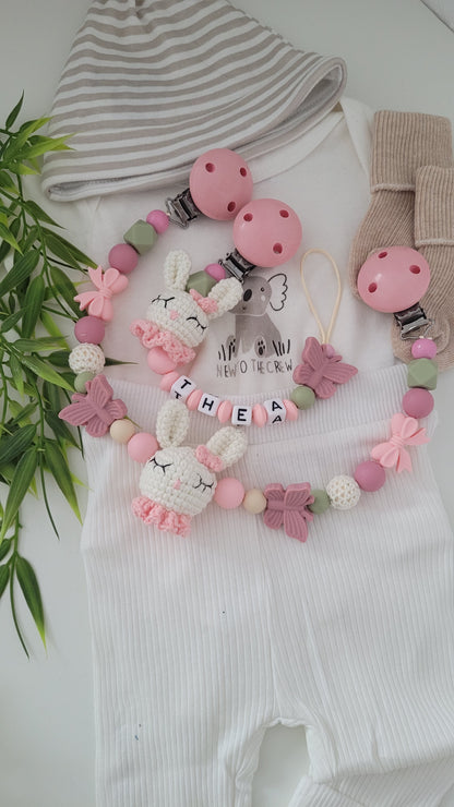 Kinderwagenkette & Schnullerkette Häschen peach green