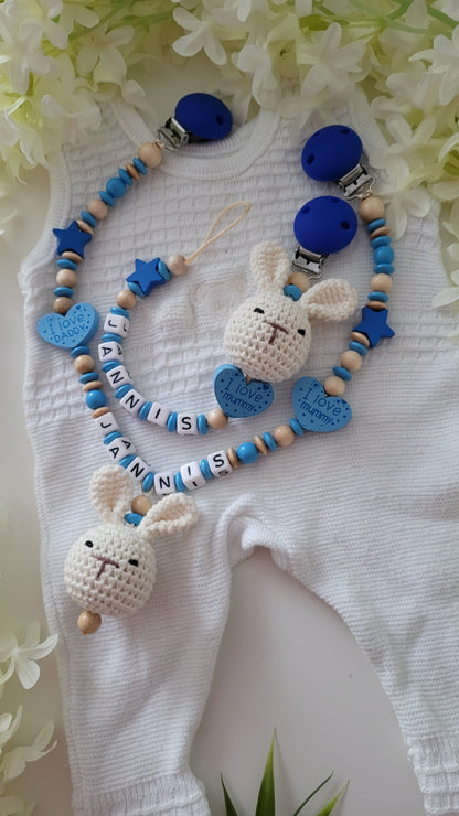 Kinderwagenkette & Schnullerkette Hoppel Häkelhase blau