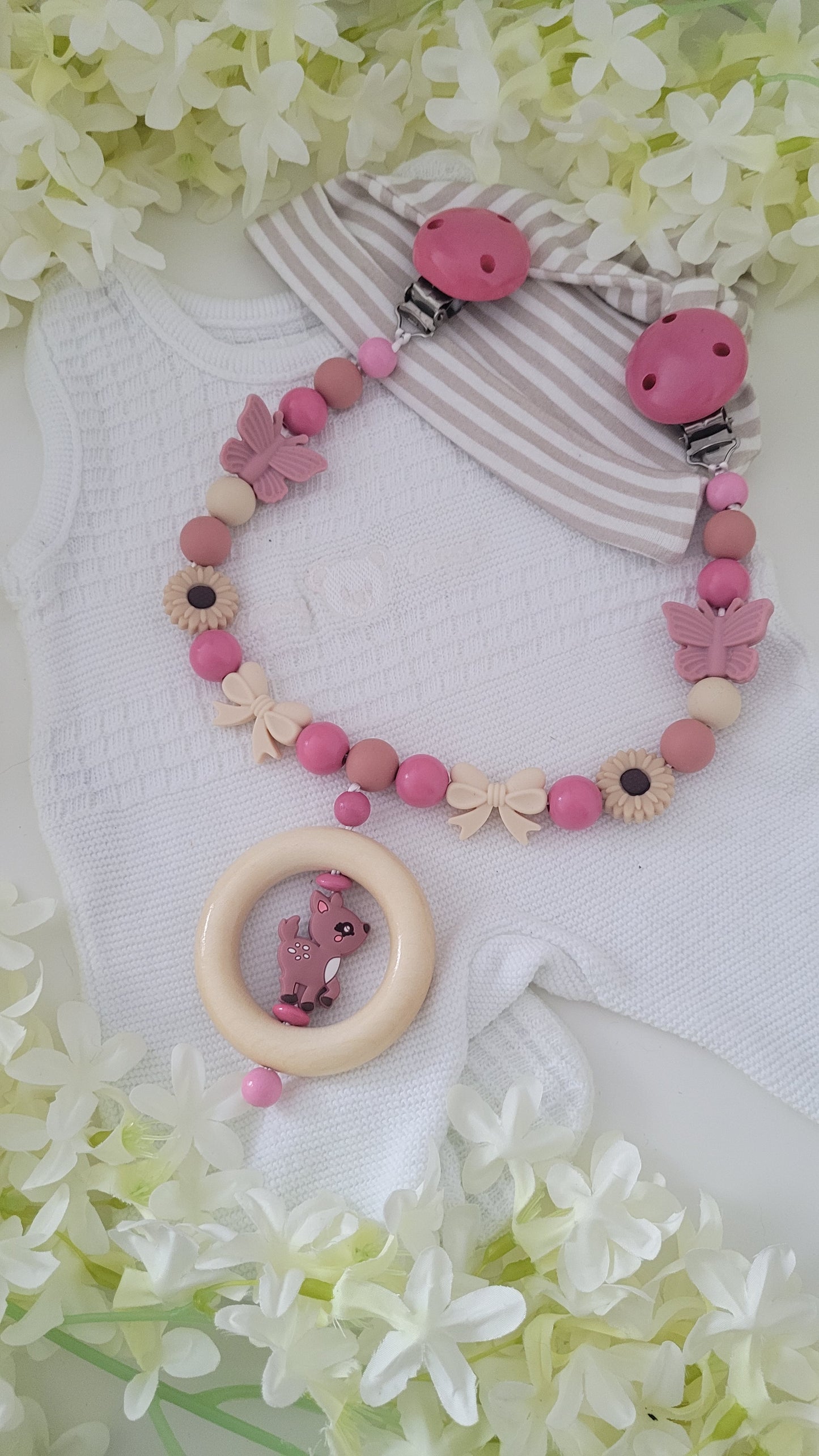 Kinderwagenkette Reh rosa beige ür Baby Geschenk Geburtsgeschen schwanger geburt Babyname