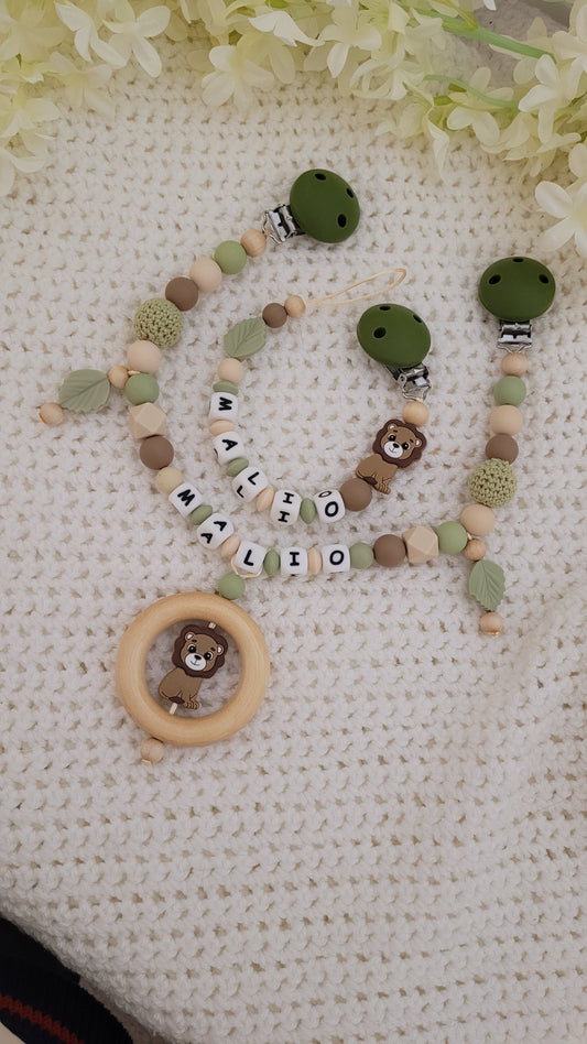 Schnulerkette Kinderwagenkette Silikon grün beige personalisiert Löwenmotiv
