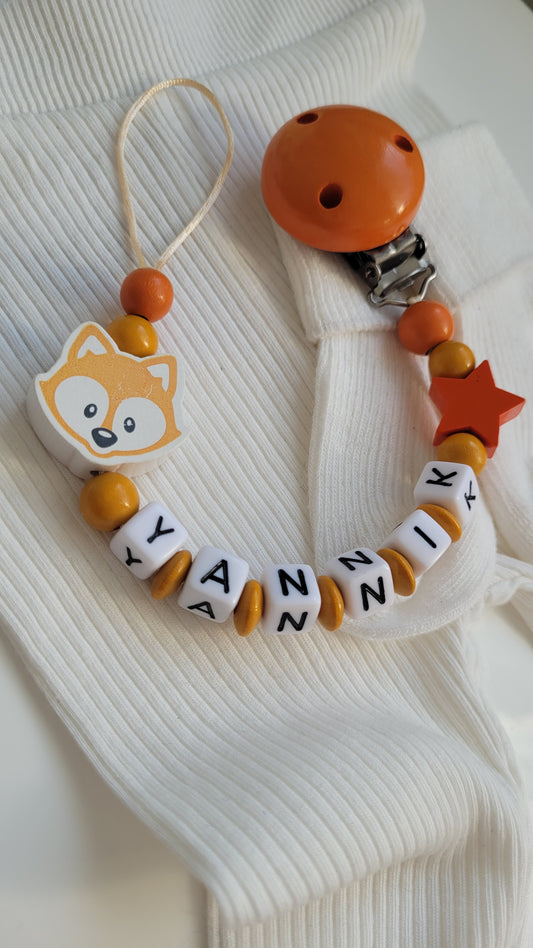 Schnullerkette mit Fuchs orange Holzperlen mit Babynamen