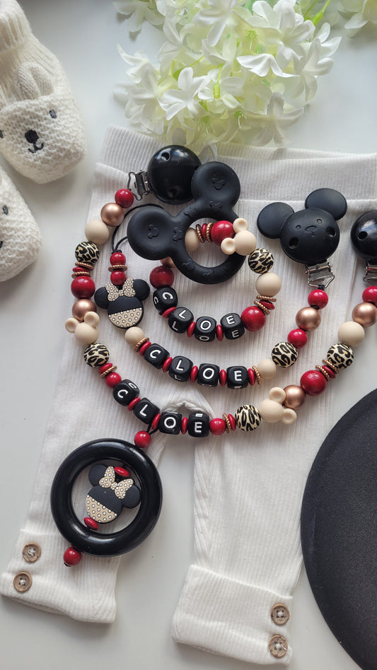 3er Set Kinderwagenkette & Schnullerkette mit Namen + Greifring Maus weinrot  rosegold
