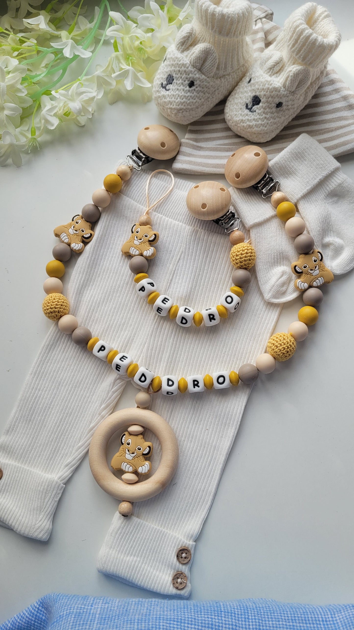 3er Set Schnullerkette Kinderwagenkette & Beissring mit Namen Löwe
