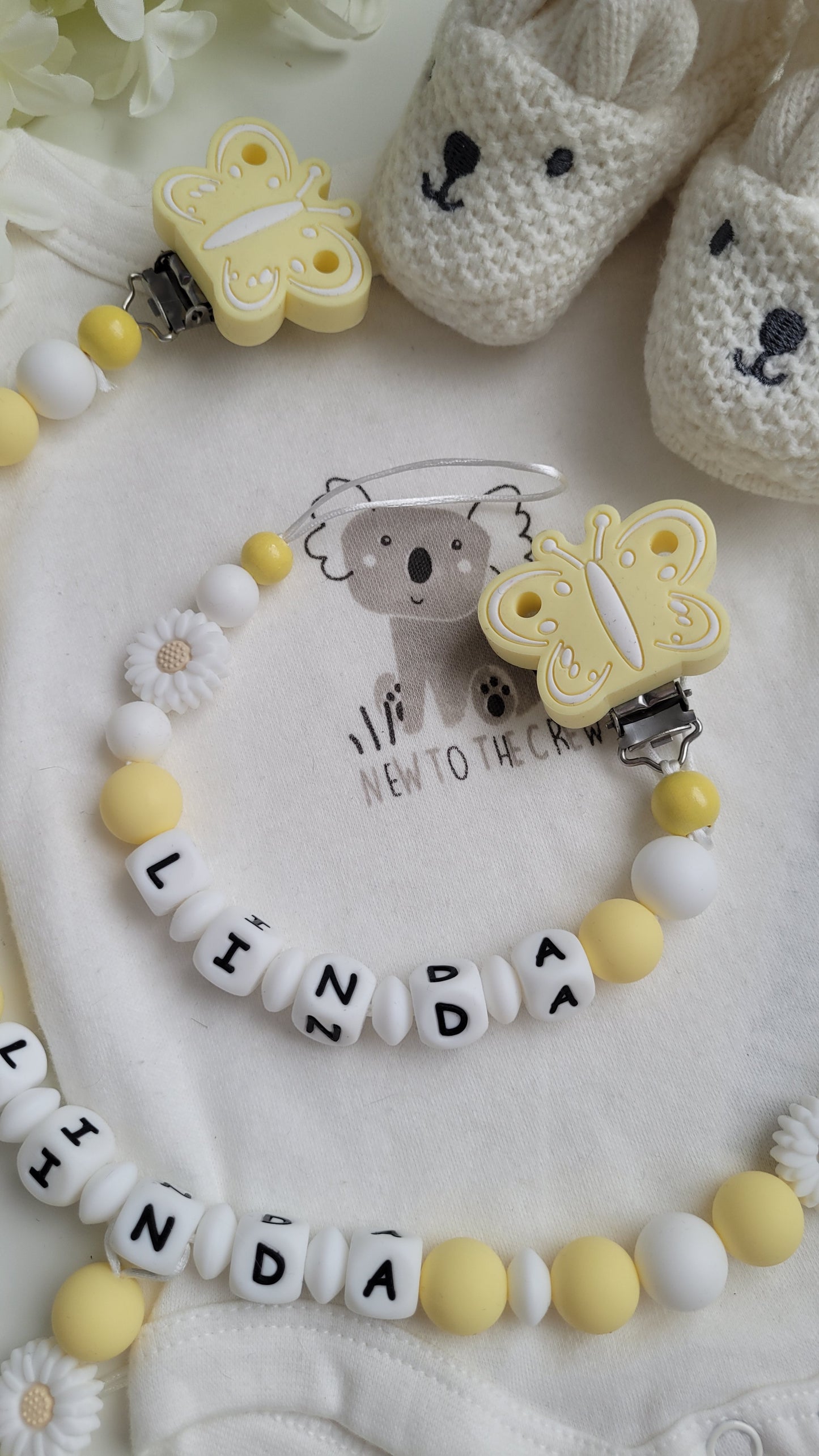 Kinderwagenkette & Schnullerkette mit Namen Gänseblümchen