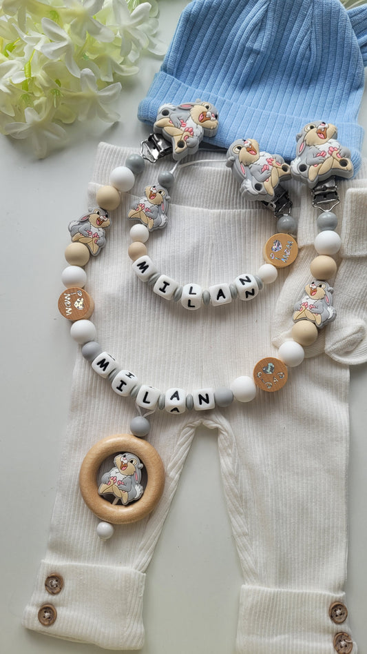 Kinderwagenkette & Schnullerkette mit Namen Hase