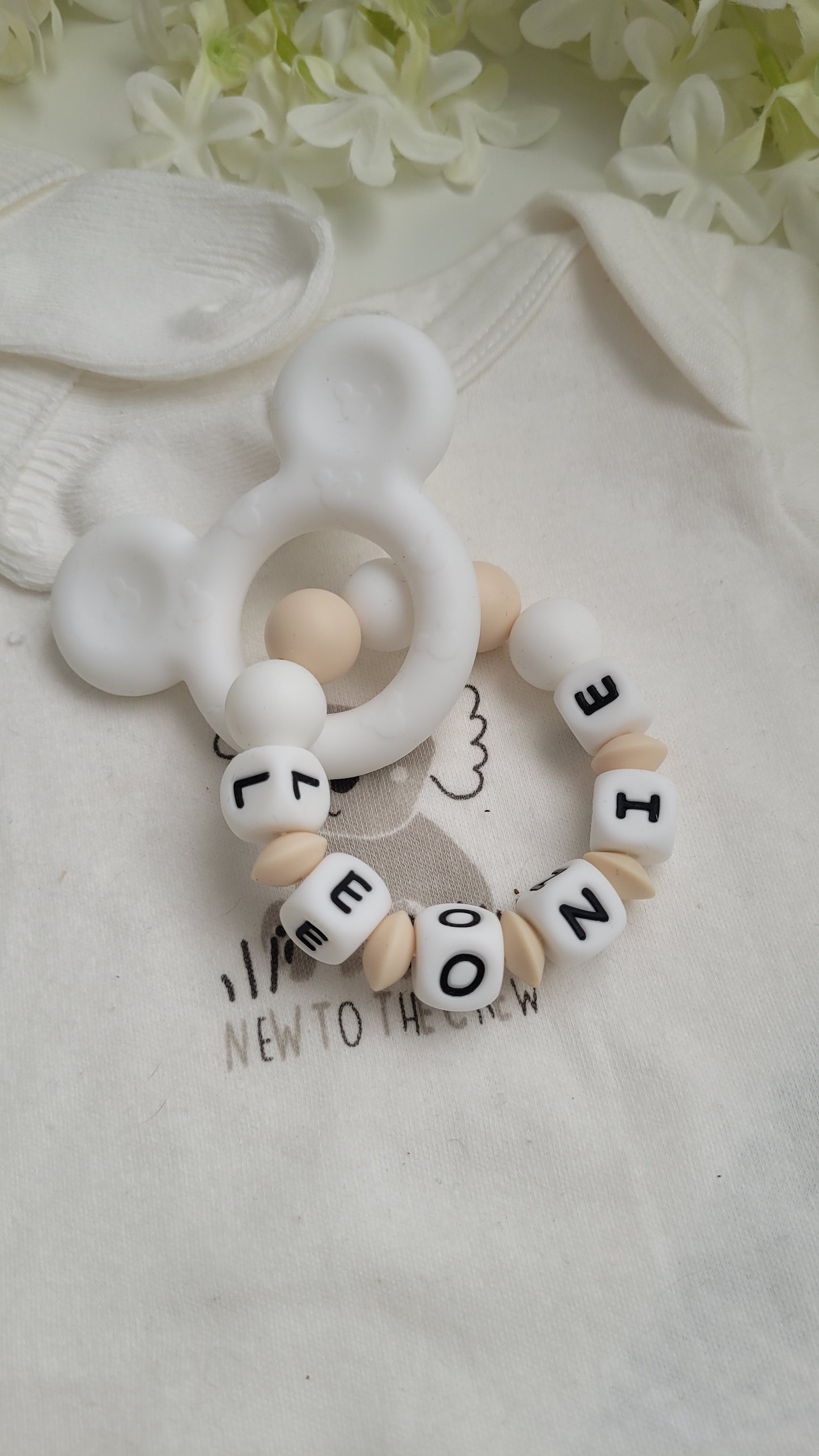 4 tlg Set Schnullerkette Kinderwagenkette Greifling & Schlüsselanhänger personalisiert Minnie beige
