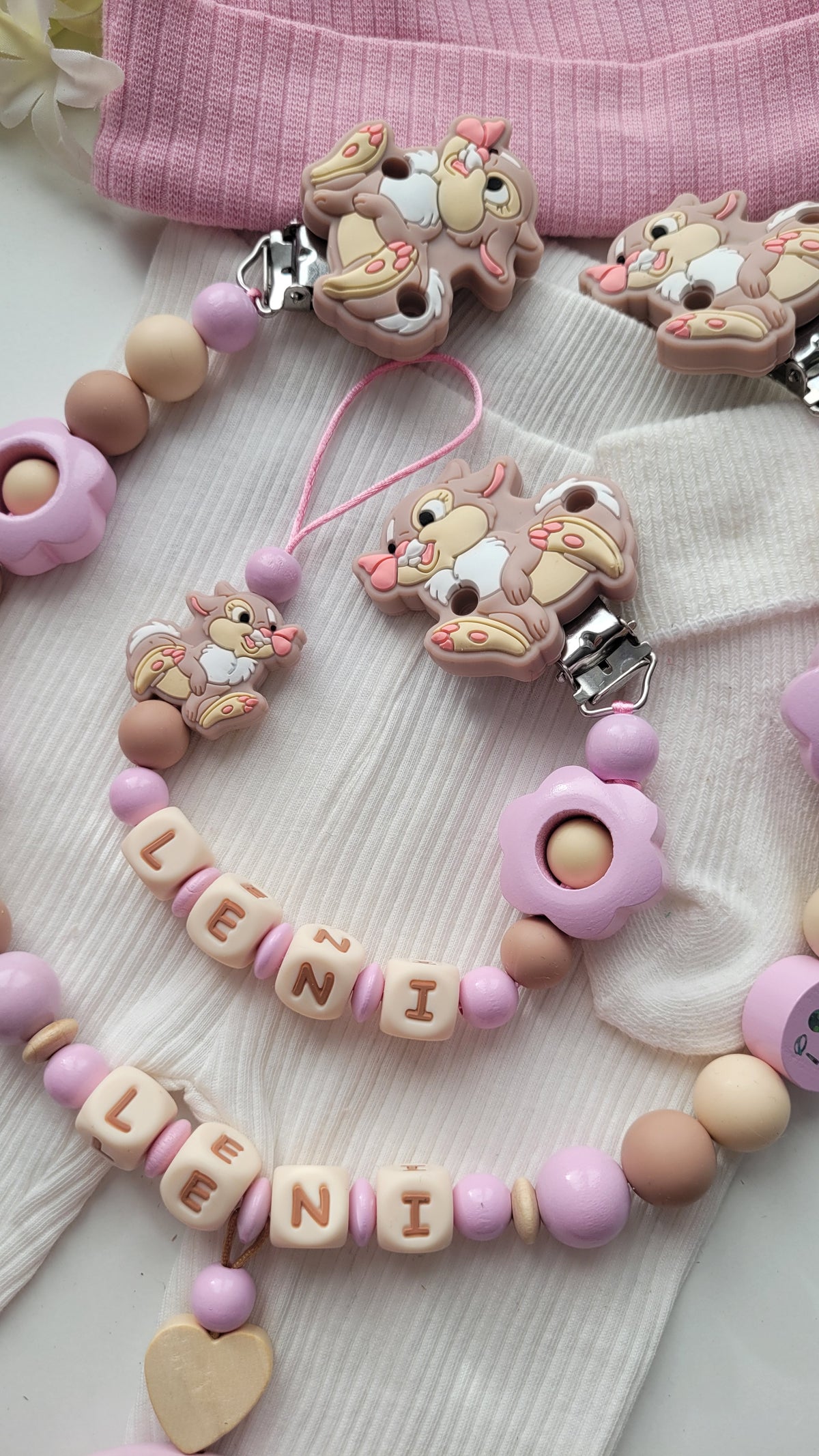 3tlg Set Schnullerkette Kinderwagenkette Beissring Hase & Blumen rosa taupe