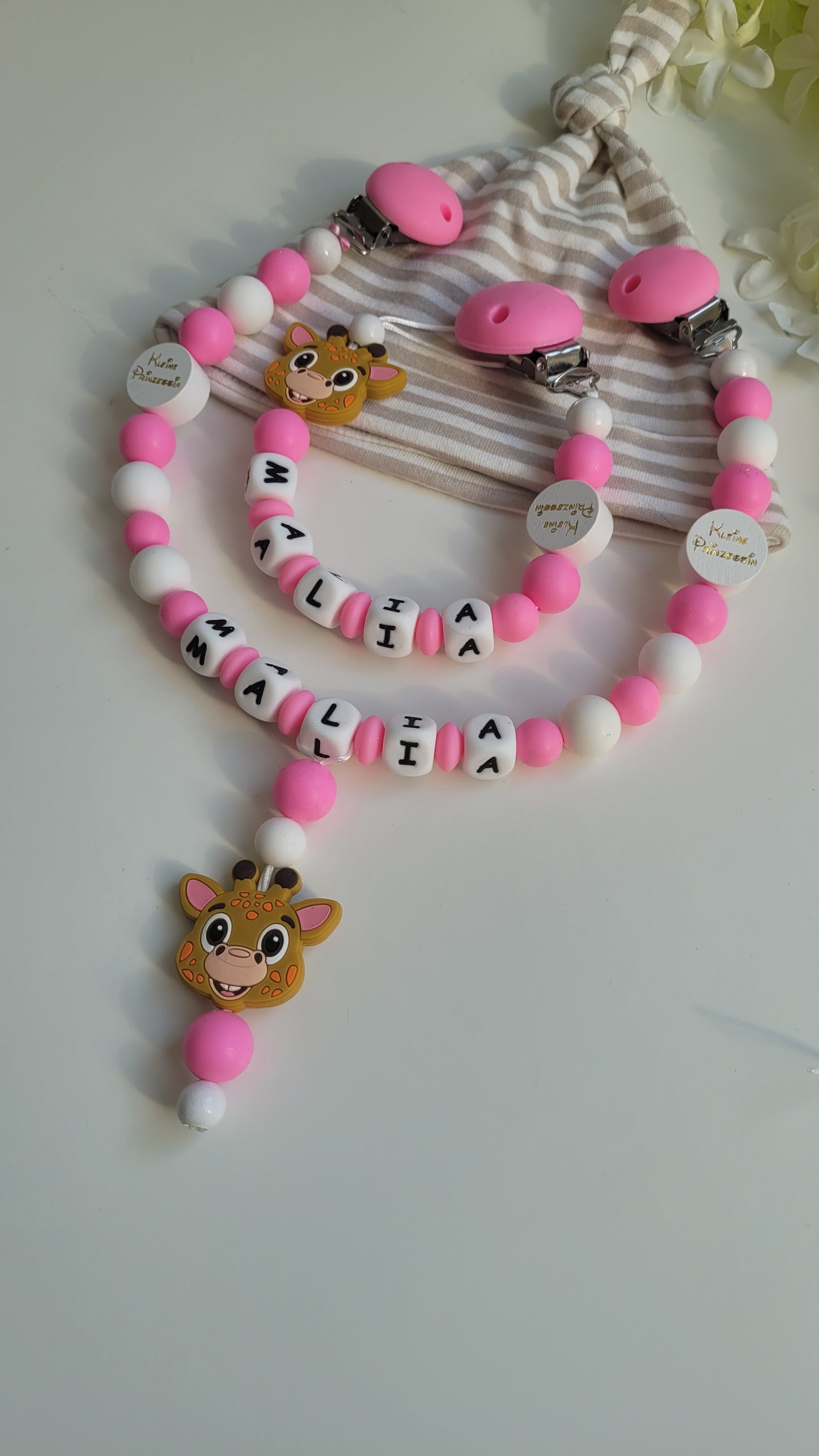 Kinderwagenkette & Schnullerkette mit Namen *Giraffe* pink