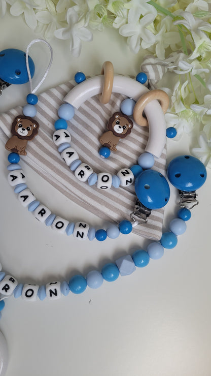 3tlg.Set Schnullerkette Kinderwagenkette & Greifring mit Namen Löwe blau