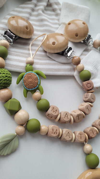 Schnullerkette Kinderwagenkette & Beissring mit Namen Schildkröte holz grün
