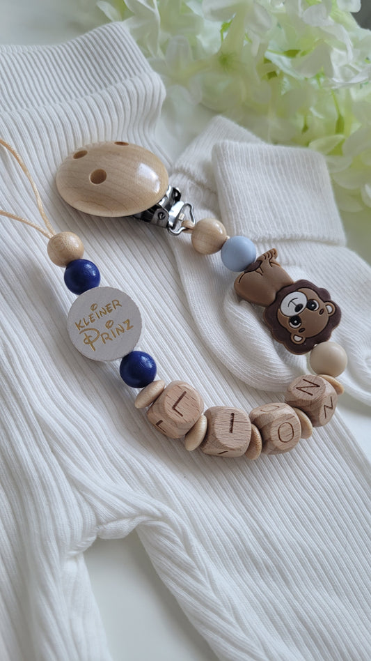 Schnullerkette mit Namen für Jungen Löwe & kleiner Prinz blau hellblau