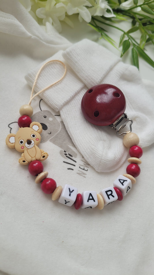 Schnullerkette mit Namen für Mädchen Koala bordaux holz